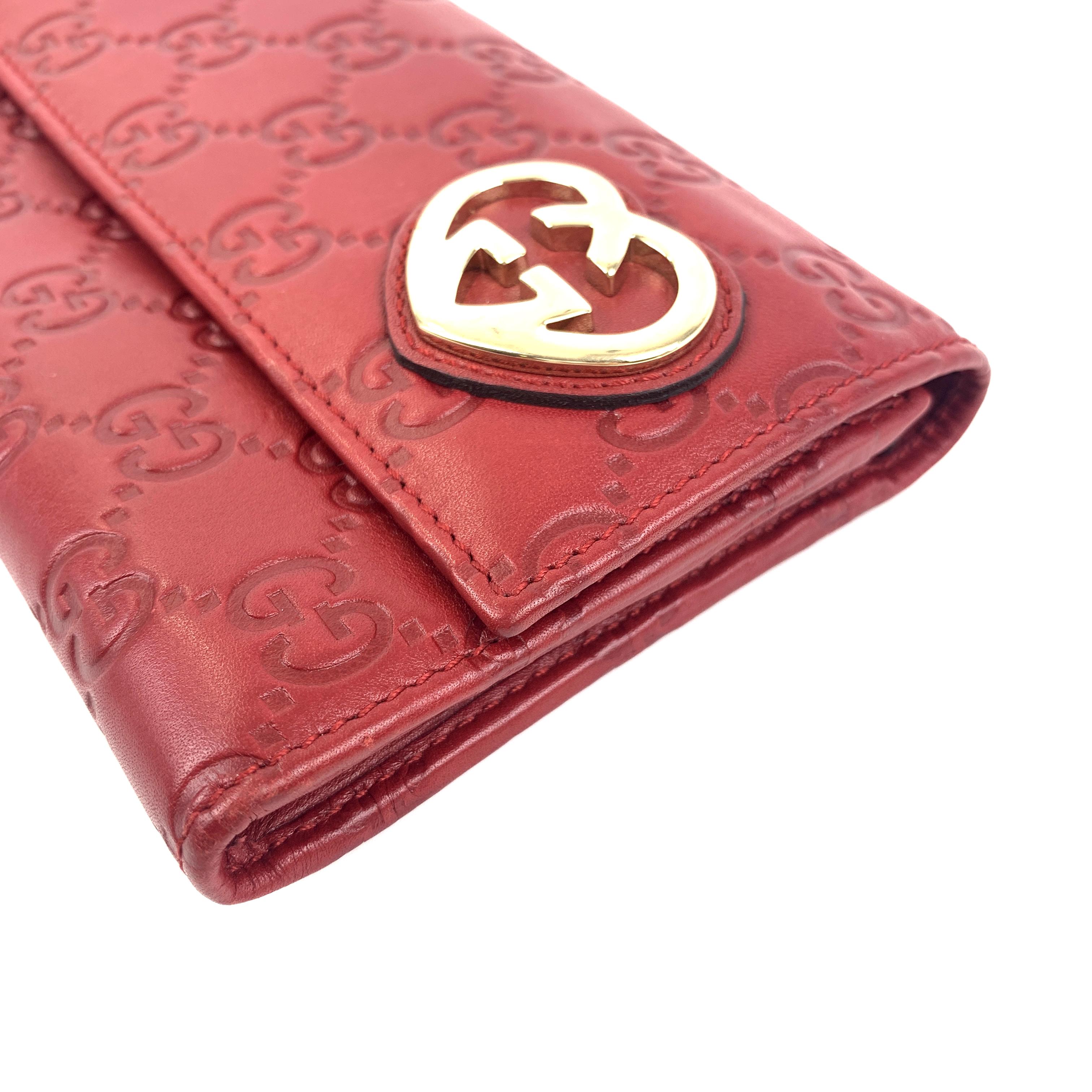 Pre-owned GUCCI Cowhide Mini Bags Long Wallet in Burgundy Double G Embossed with Gold Heart Metal Logo SH15