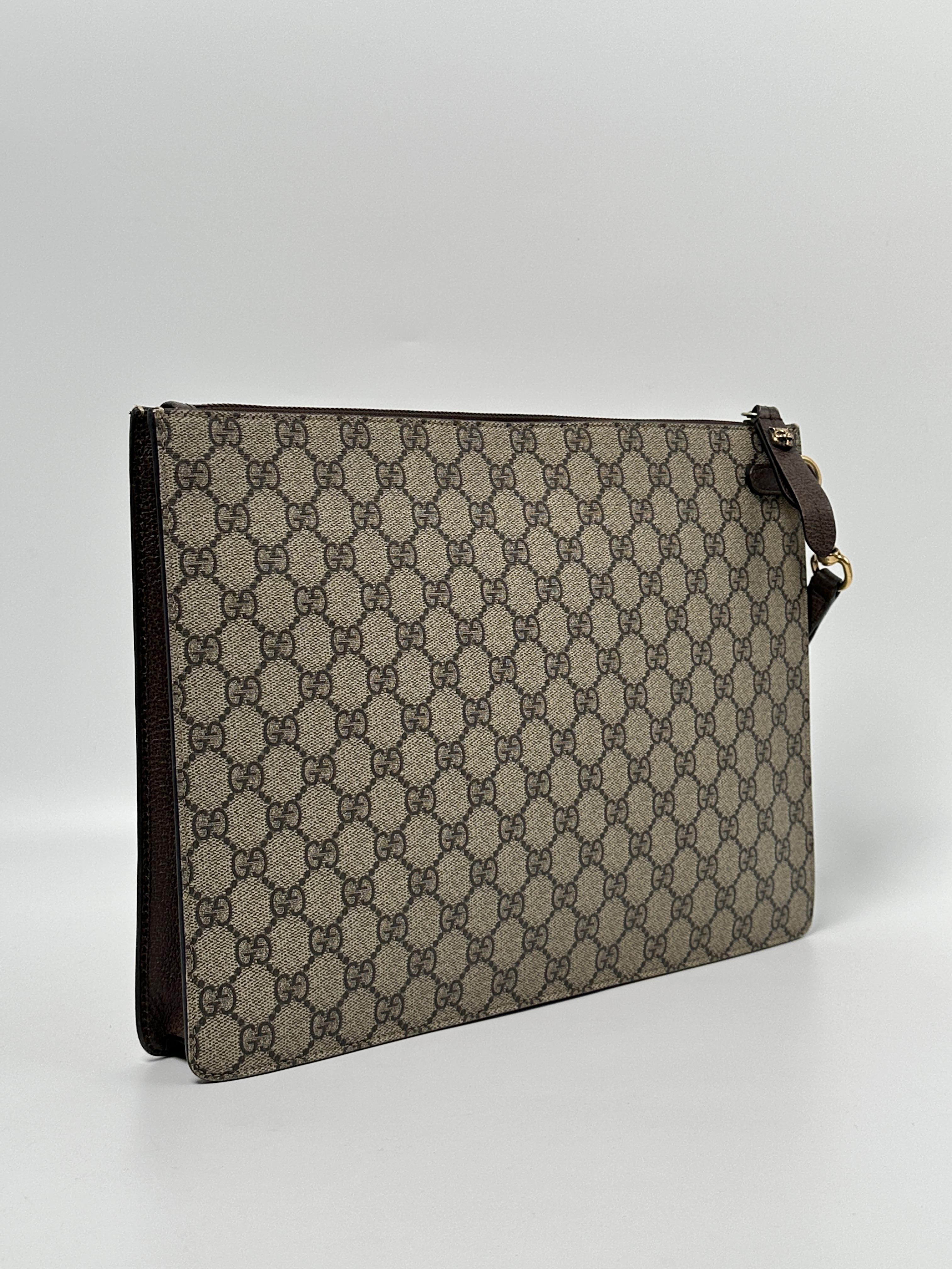 Pre-owned GUCCI CANVAS Clutches & Wristlets GG Supreme Bee Web Pouch JD766GG