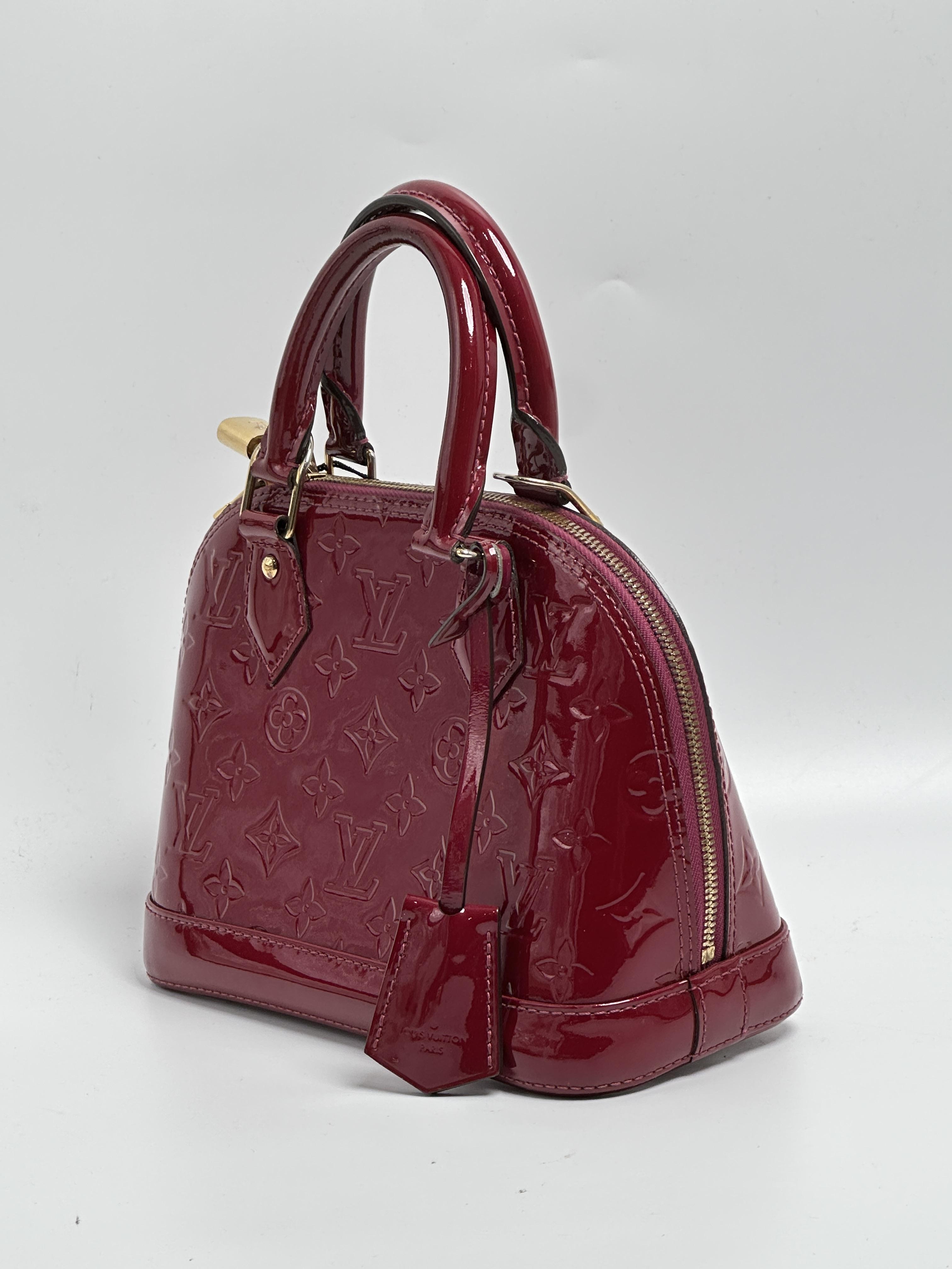 Pre-owned Louis Vuitton leather Shoulder Bags Alma BB Monogram Vernis Satchel Shoulder Bag Rouge Fauviste SH379LV