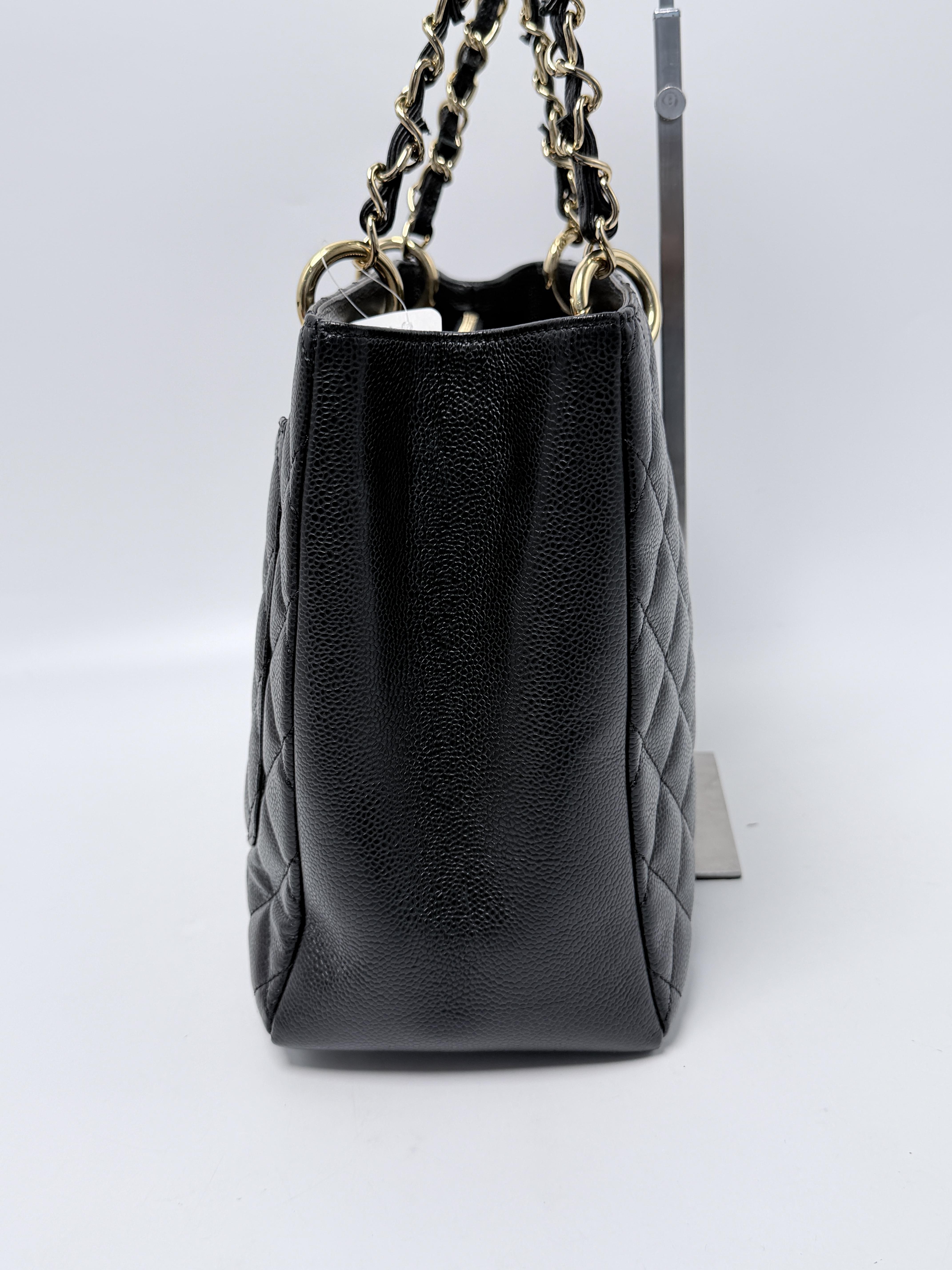 Grand Shopping Tote (GST) Quilted Caviar Black GHW HB011CC