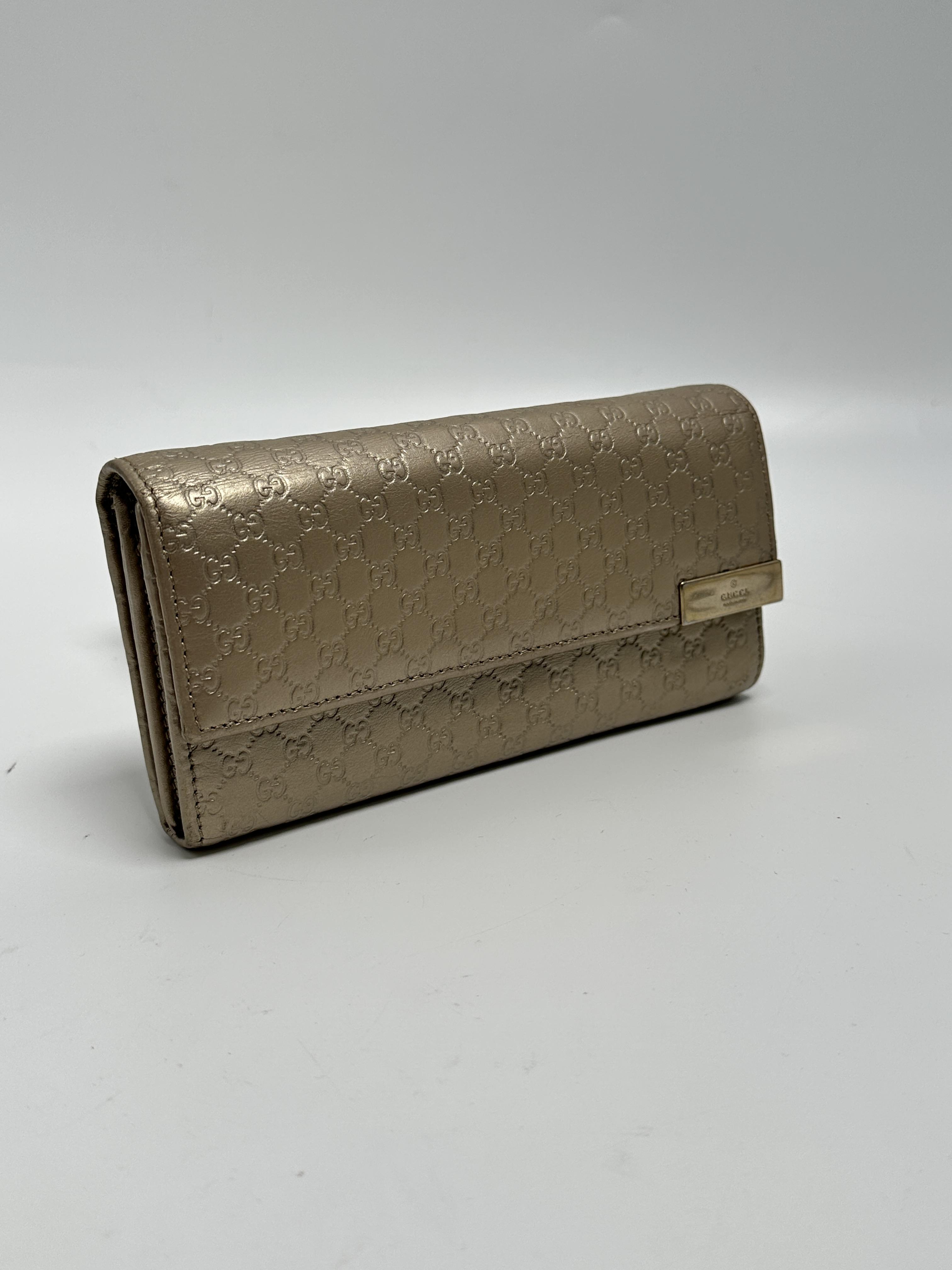 Micro GG Chain / Clutch – Metallic Champagne Gold SH444GG