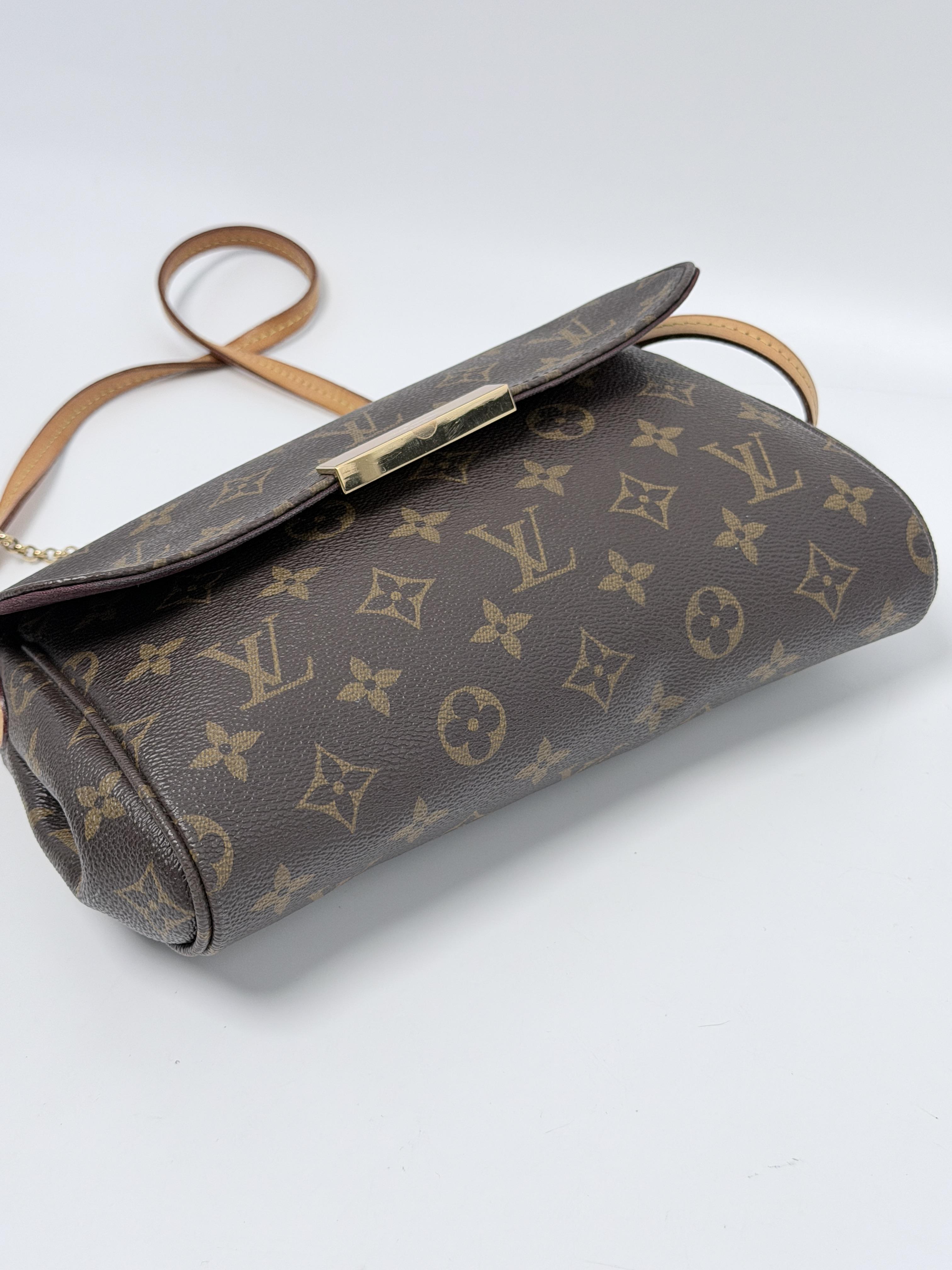 Monogram Favorite MM 3 Way Crossbody Bag Gold Chain XU071LV