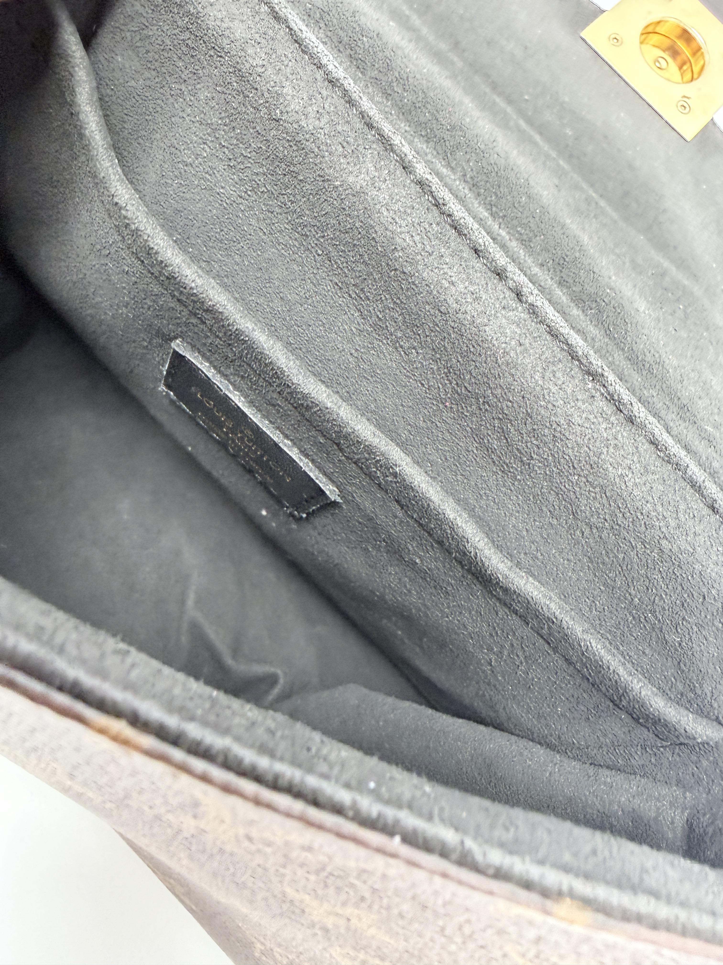 Monogram Locky BB Black Leather Top Handle Bag JD1242LV