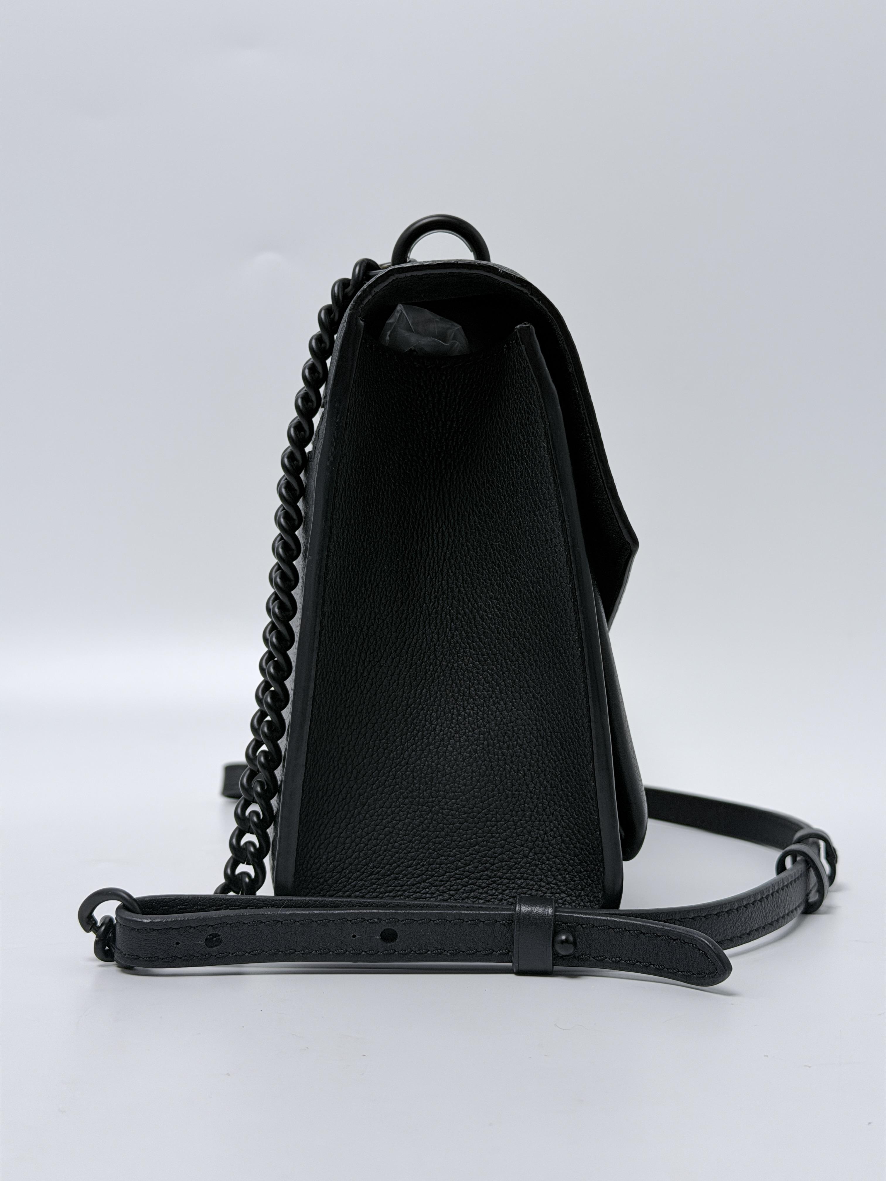 Mylockme BB Monochrome Matte Black Chain Crossbody Bag JA1420LV
