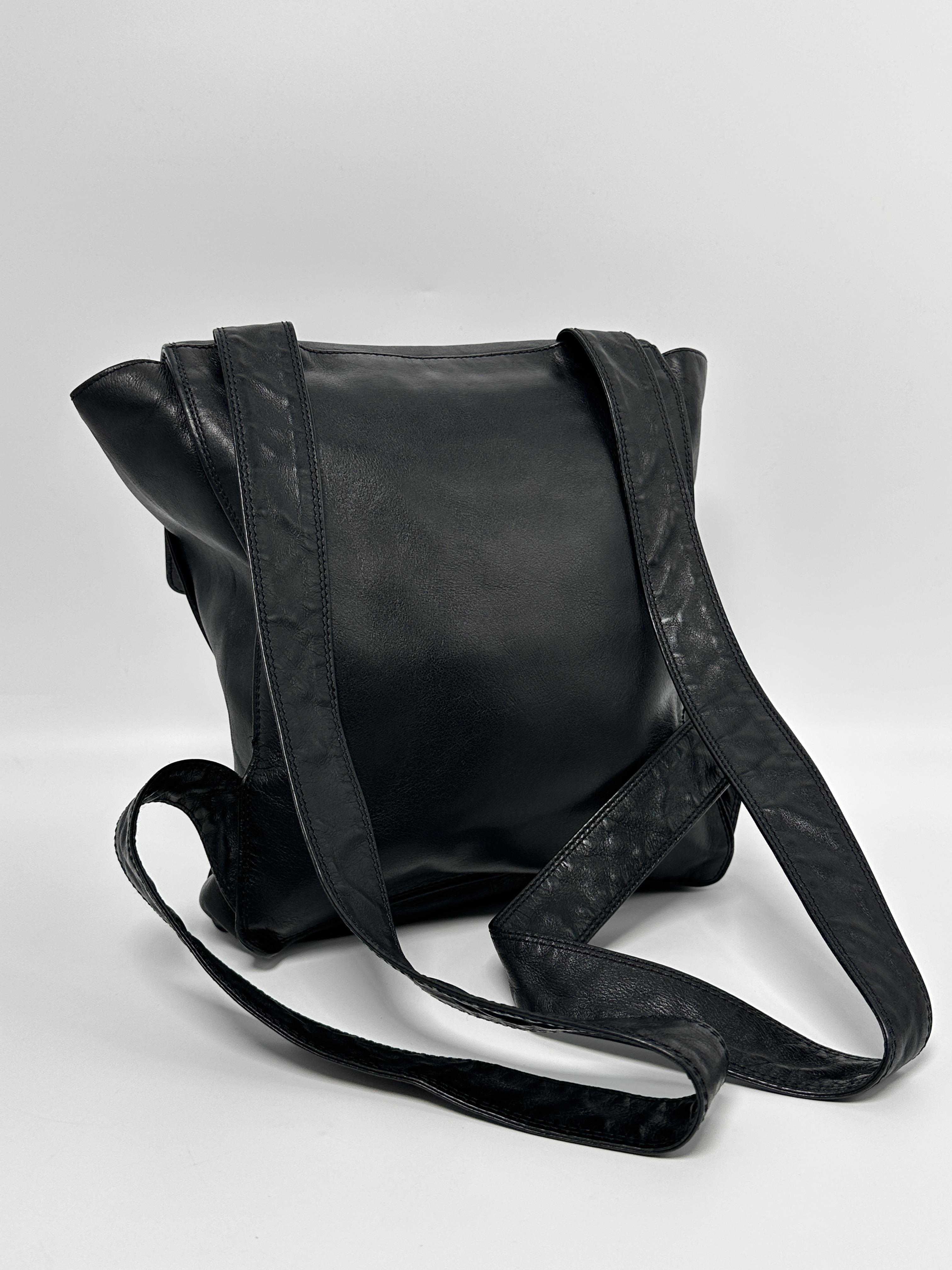 Vintage CC Logo Black Backpack ZS054CC