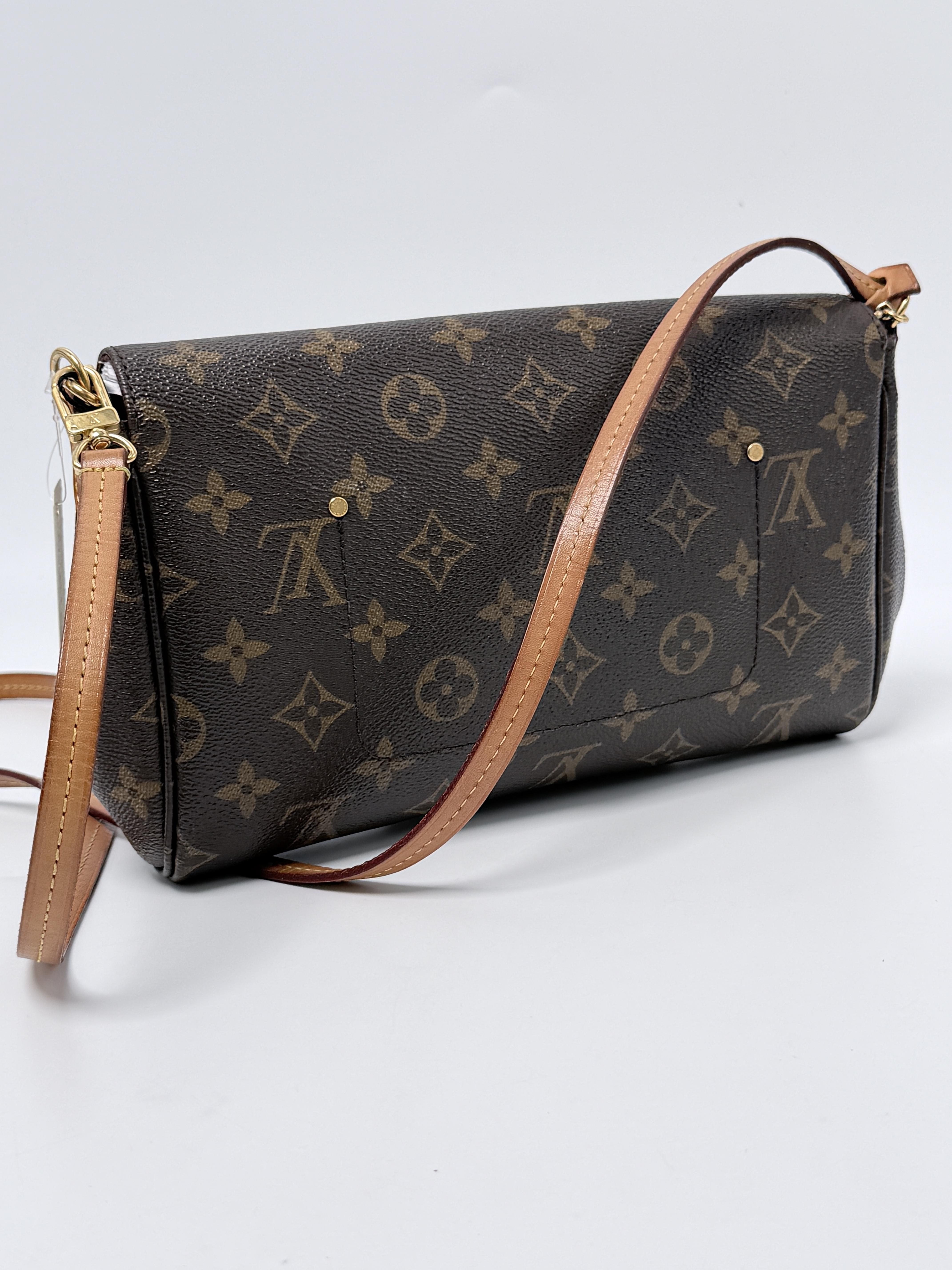 Monogram Favorite MM 3 Way Crossbody Bag Gold Chain JA1328LV