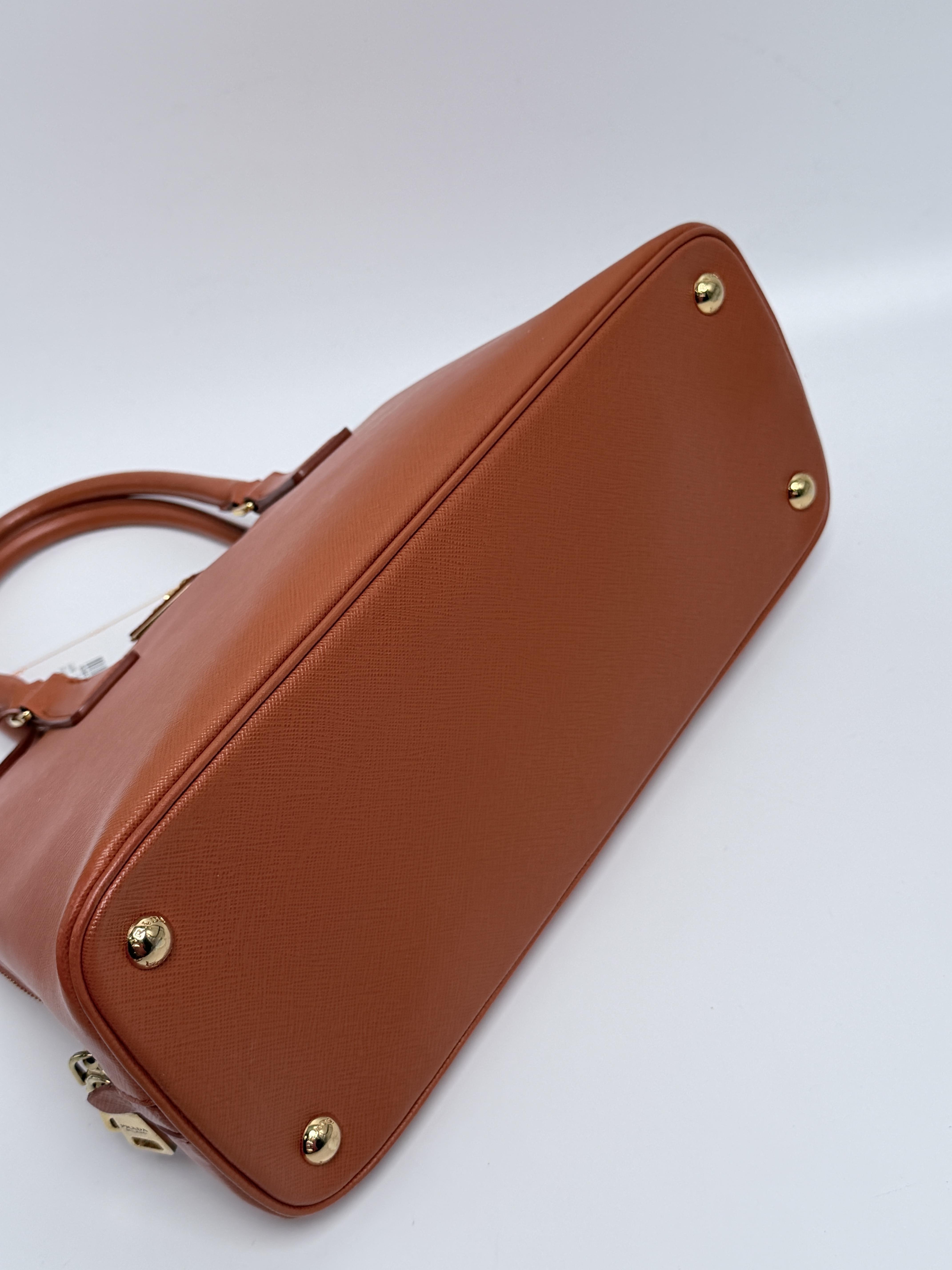 Pre-owned PRADA Leather Shoulder Bags Saffiano Lux Medium Promenade Tote Bag Handle Handbag Papaya ZS118PR