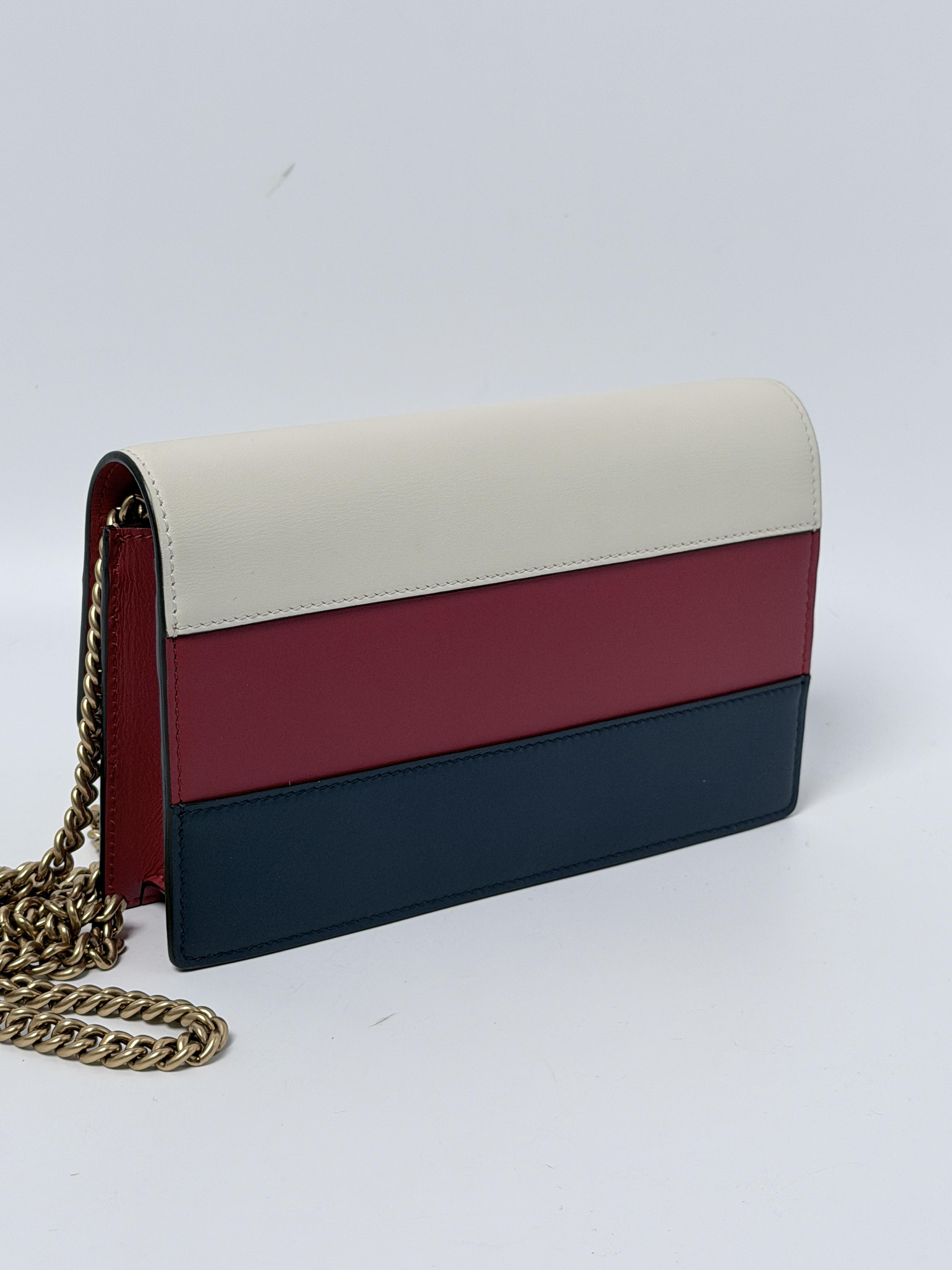 Pre-owned GUCCI Leather Crossbody Bags Queen Margaret Bee Wallet on Chain Crossbody Bag Shoulder Handbag JD227GG