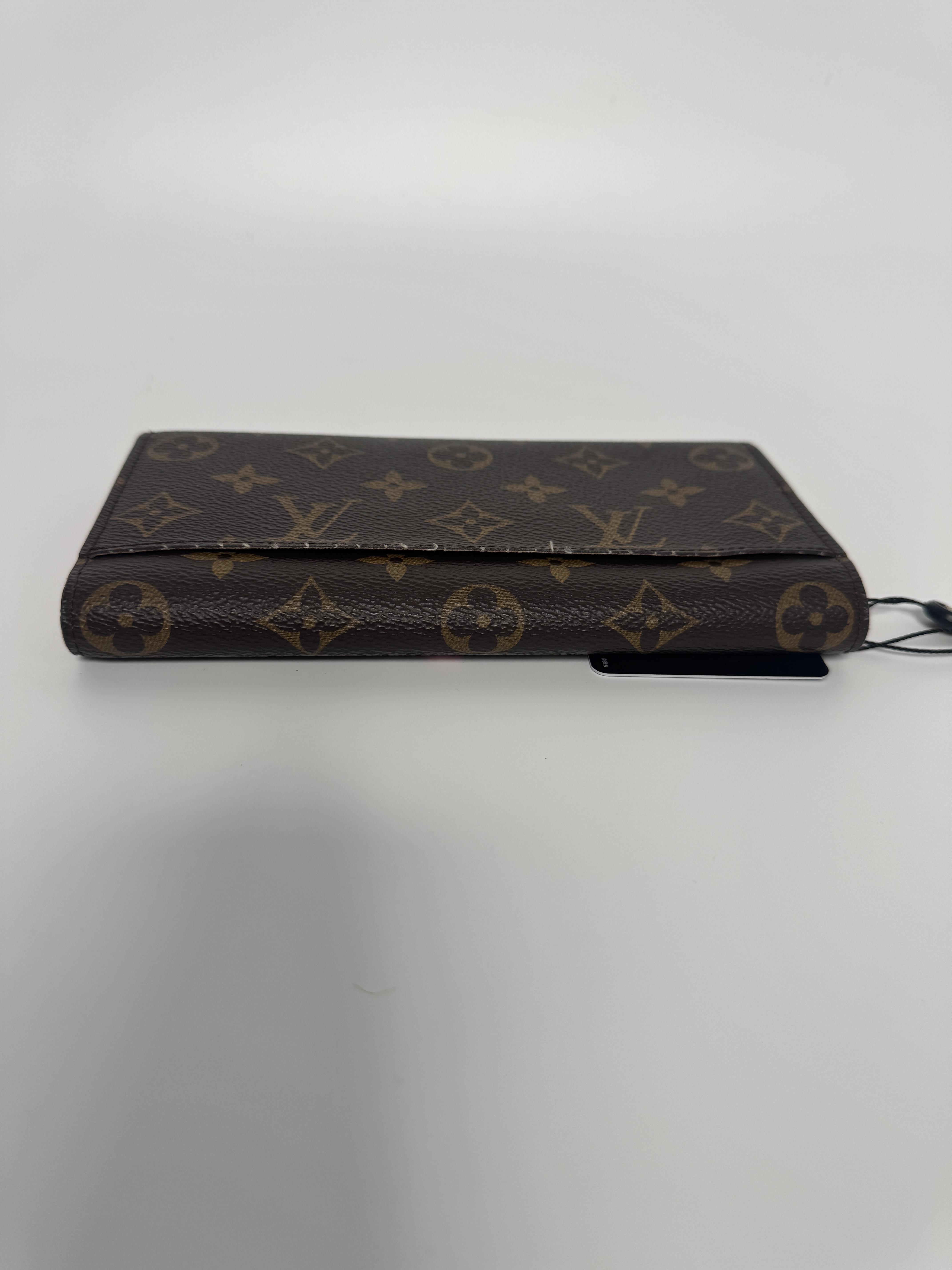 Monogram Canvas Illustrated Flap Wallet YMLV87