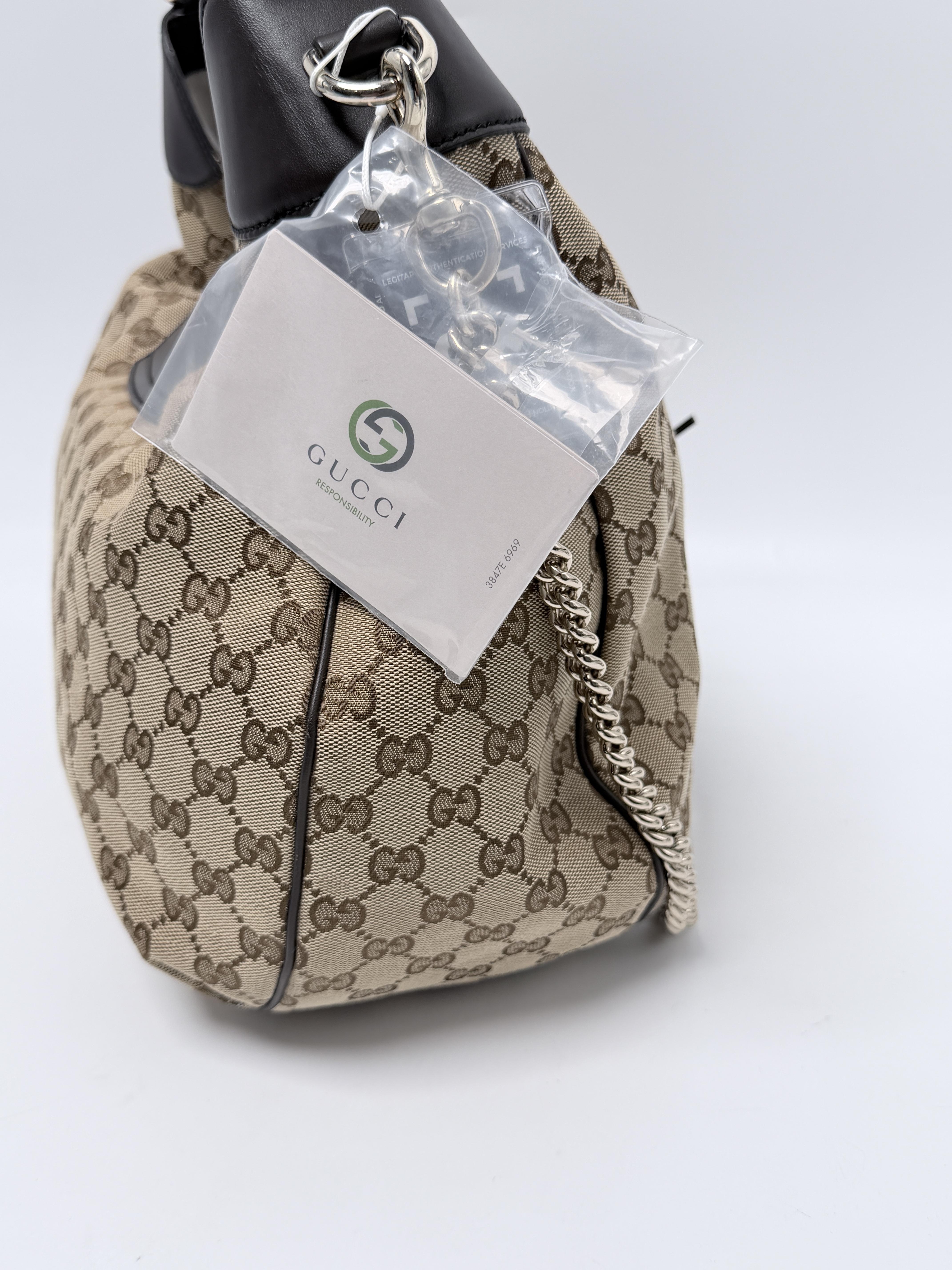 GG Medium Emily Flap Hobo Bag JD1368GG