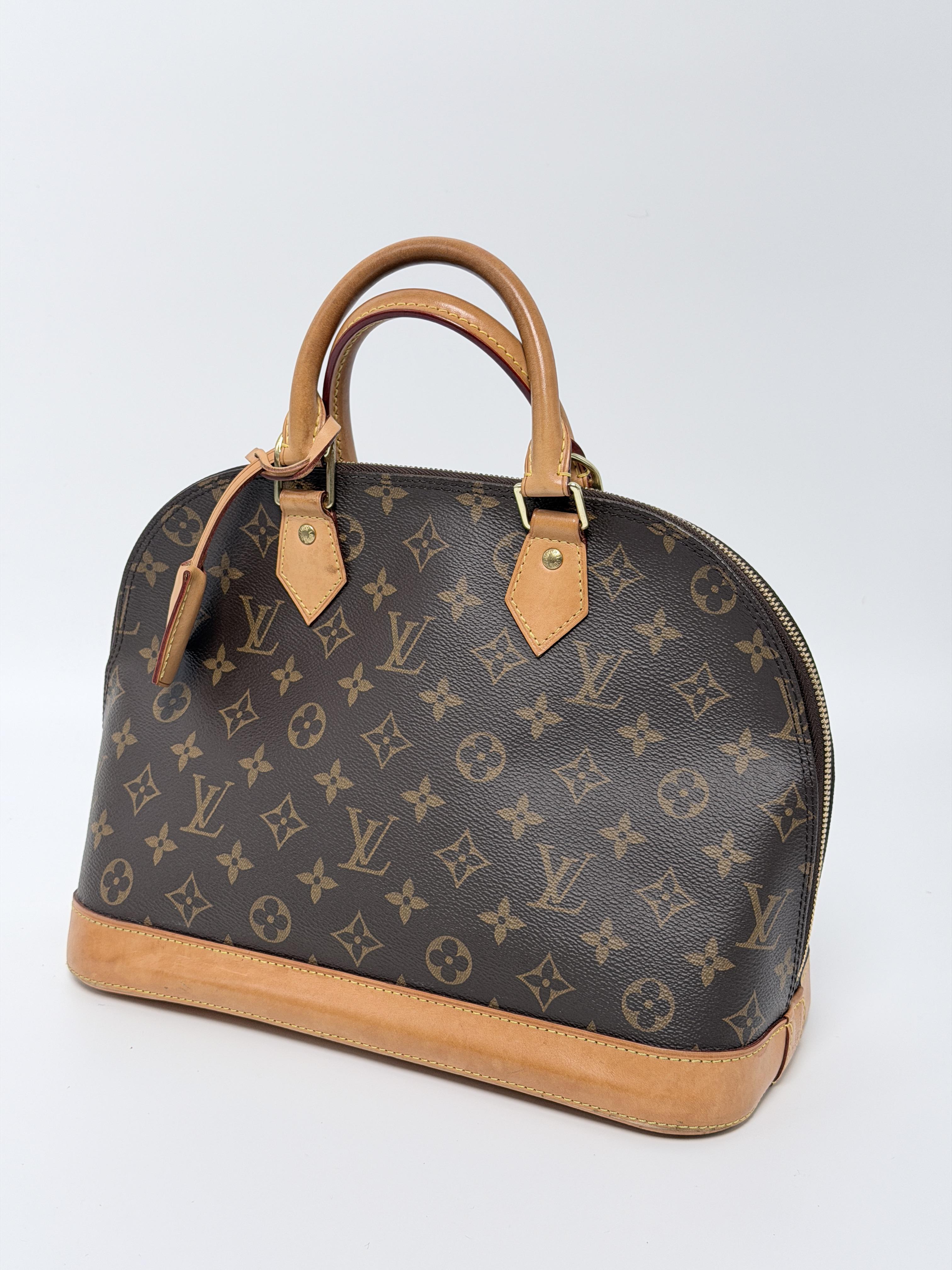 Pre-owned Louis Vuitton coated canvas Shoulder Bags Authentic Monogram Alma PM Handbag Shoulder Bag JX222LV