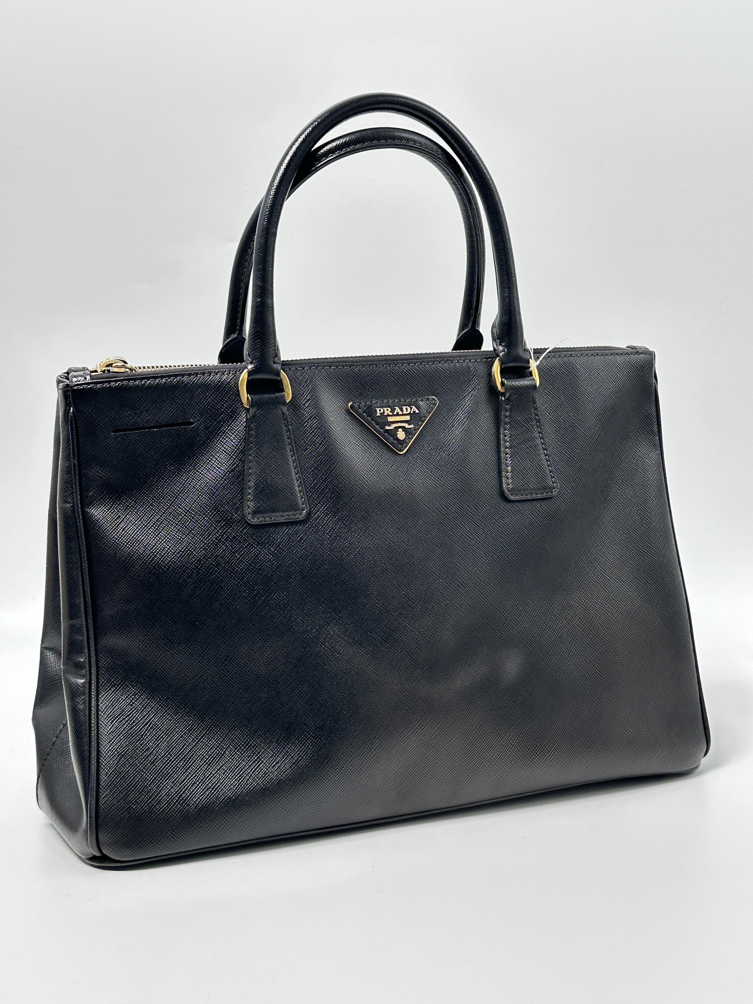 Galleria Saffiano Tote Bag Shoulder Handle Handbag Black JE661PD