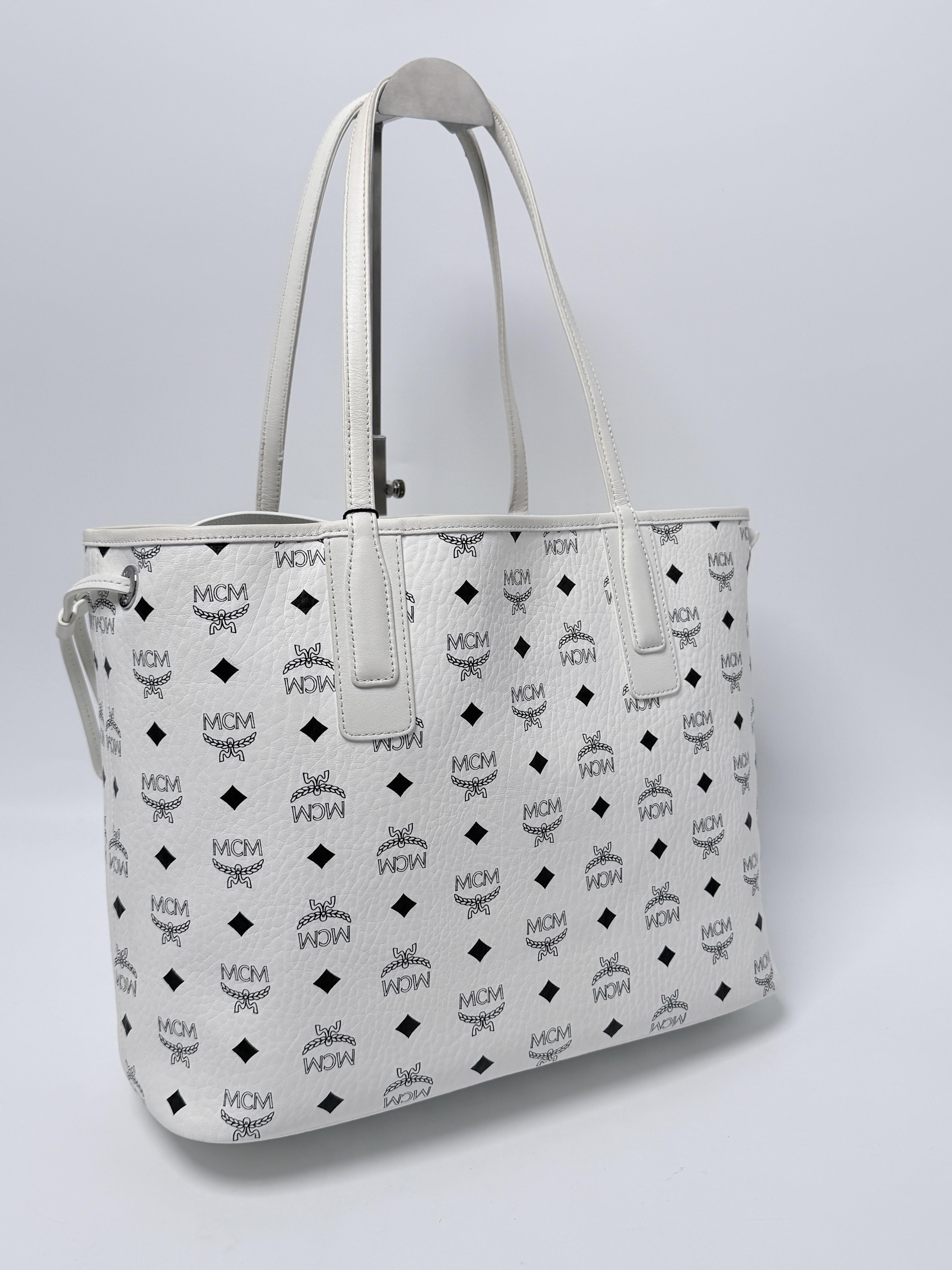 Liz Reversible Shopper Tote Bag Visetos White Black Medium JD1258MCM