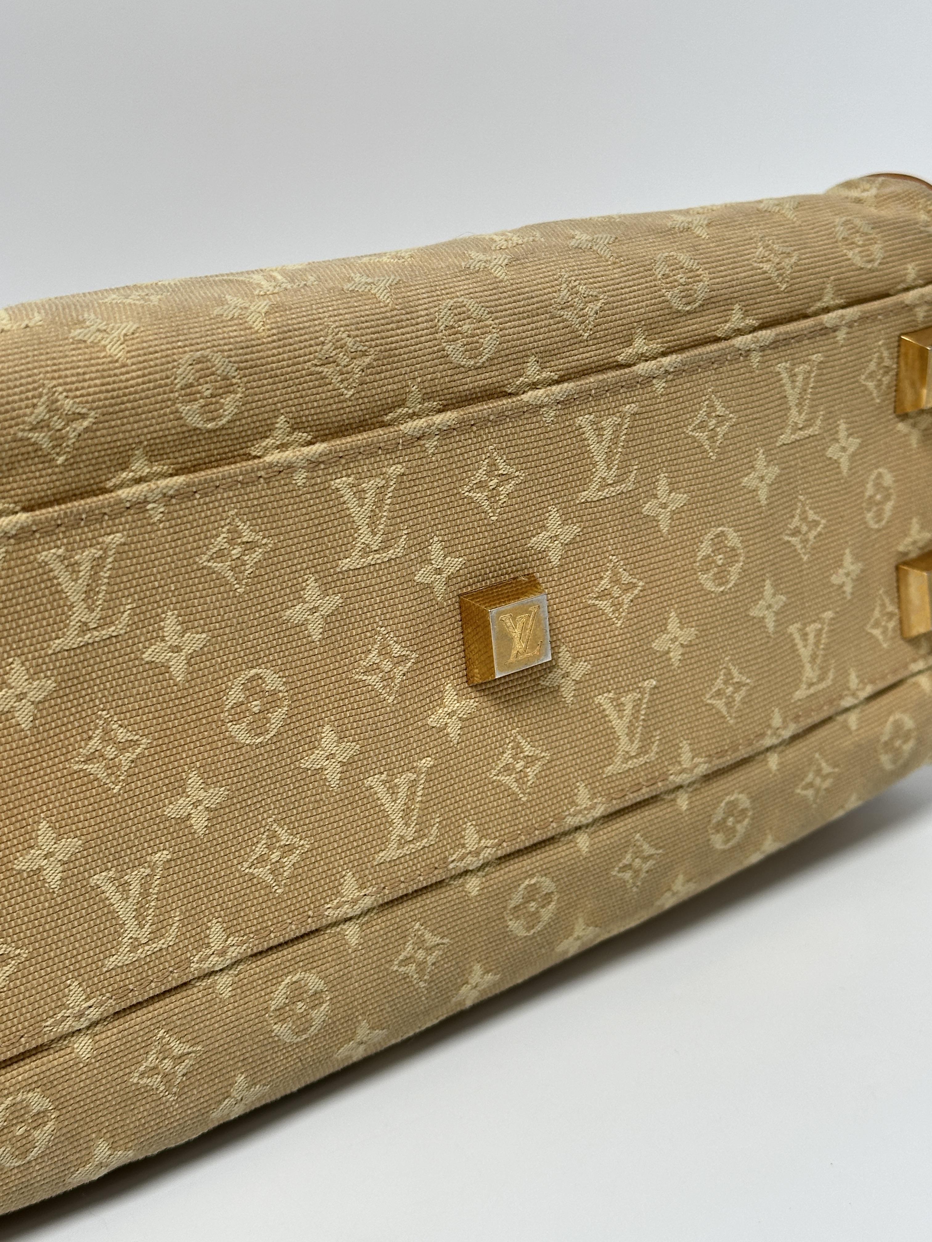 Mini Lin monogram fabric with smooth trim Mini Lin monogram fabric with smooth trim Mini Lin Josephine PM Top Handle Bag XU017LV
