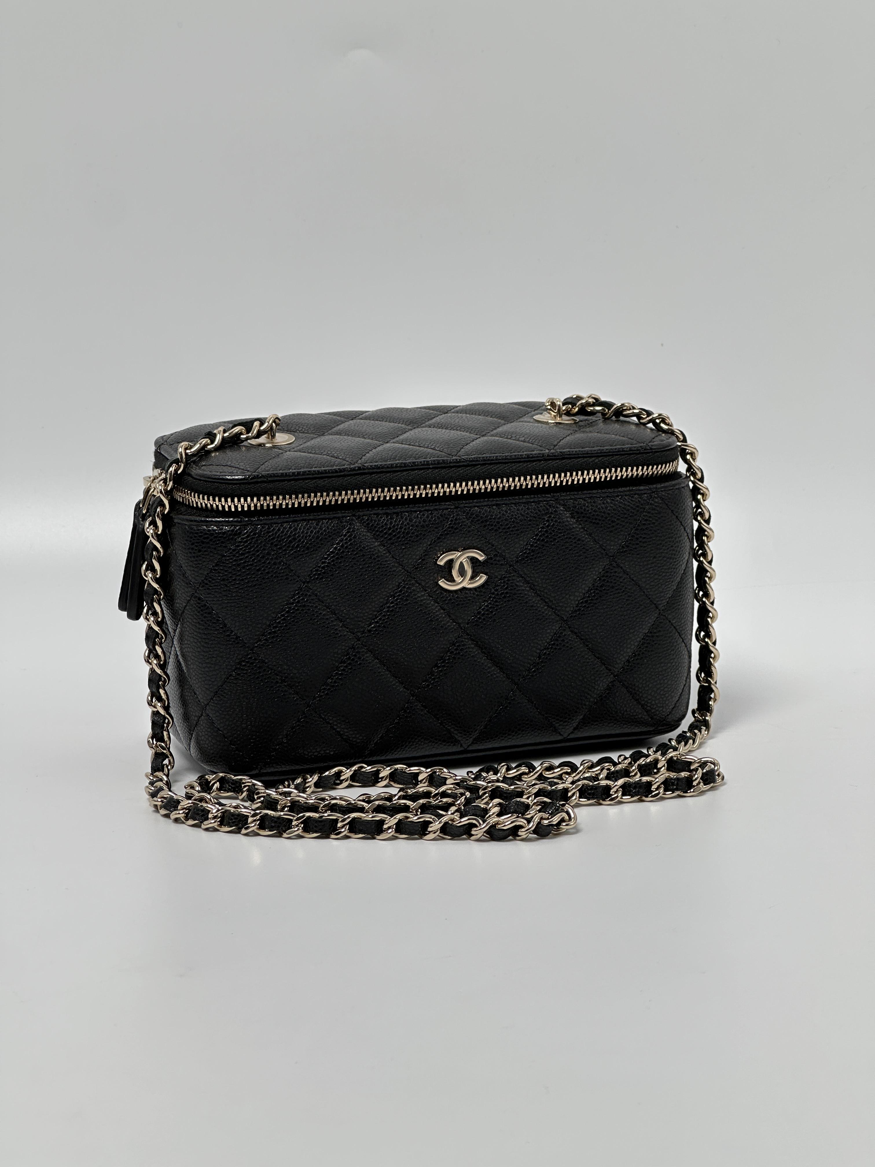 Black Quilted Vanity Case Chain Shoulder Bag FJ015CC