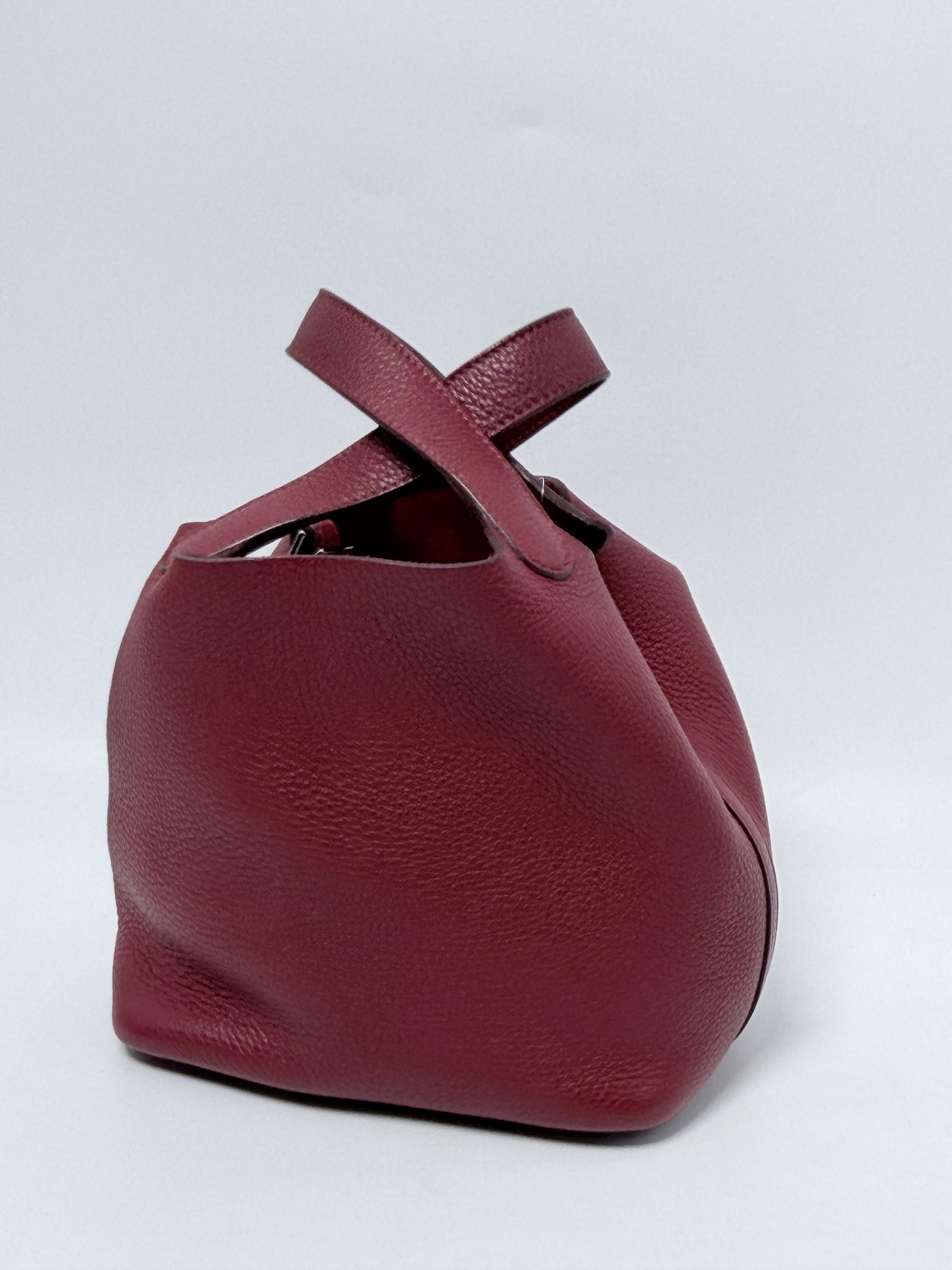 Picotin 18 PM Taurillon Clémence Rouge H Bucket Handbag Tote Bag FJ006HM