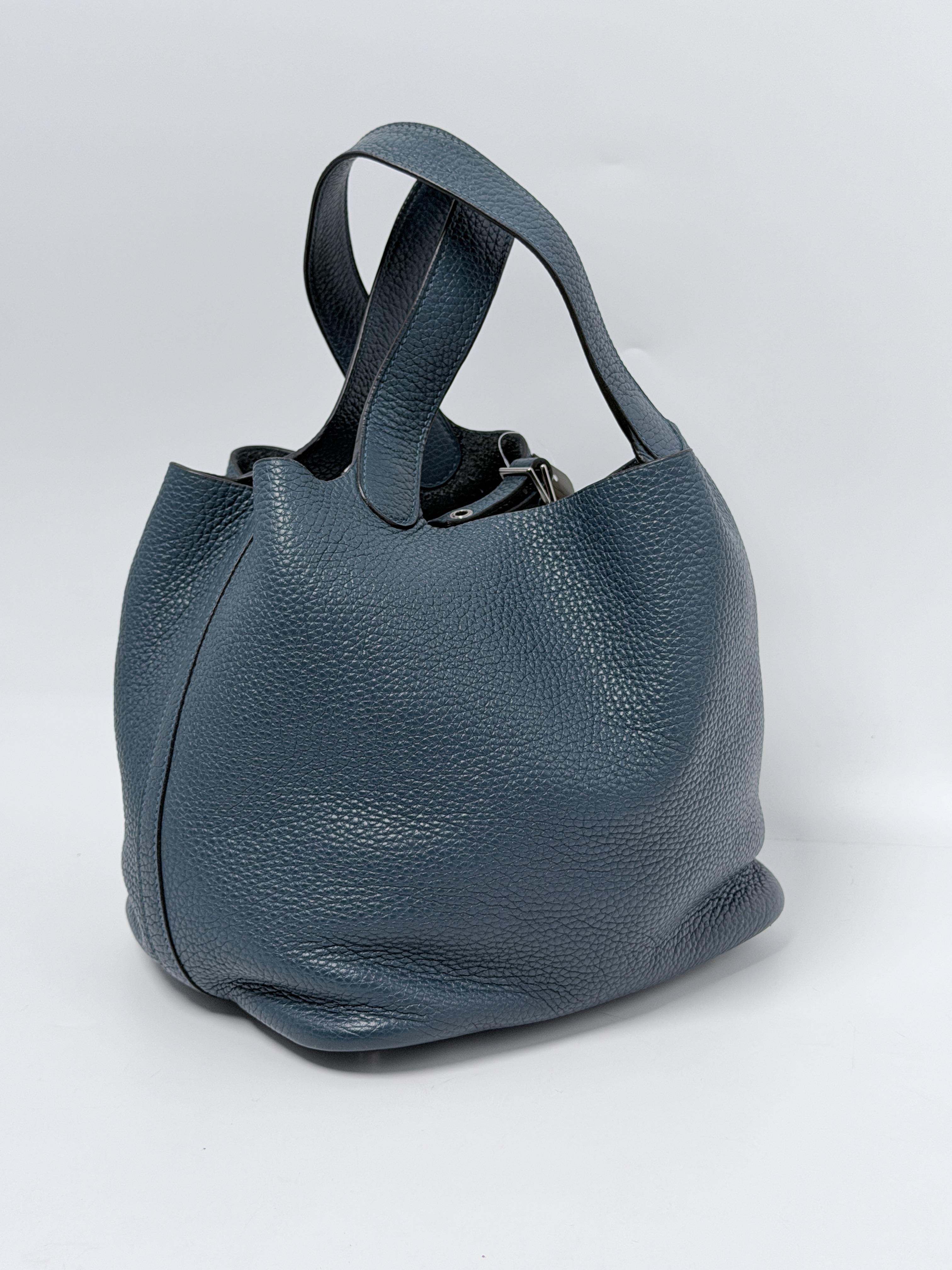 Hermes Picotin Lock 22 MM Blue Clemence Top Handle Bucket Tote Bag XU009HM