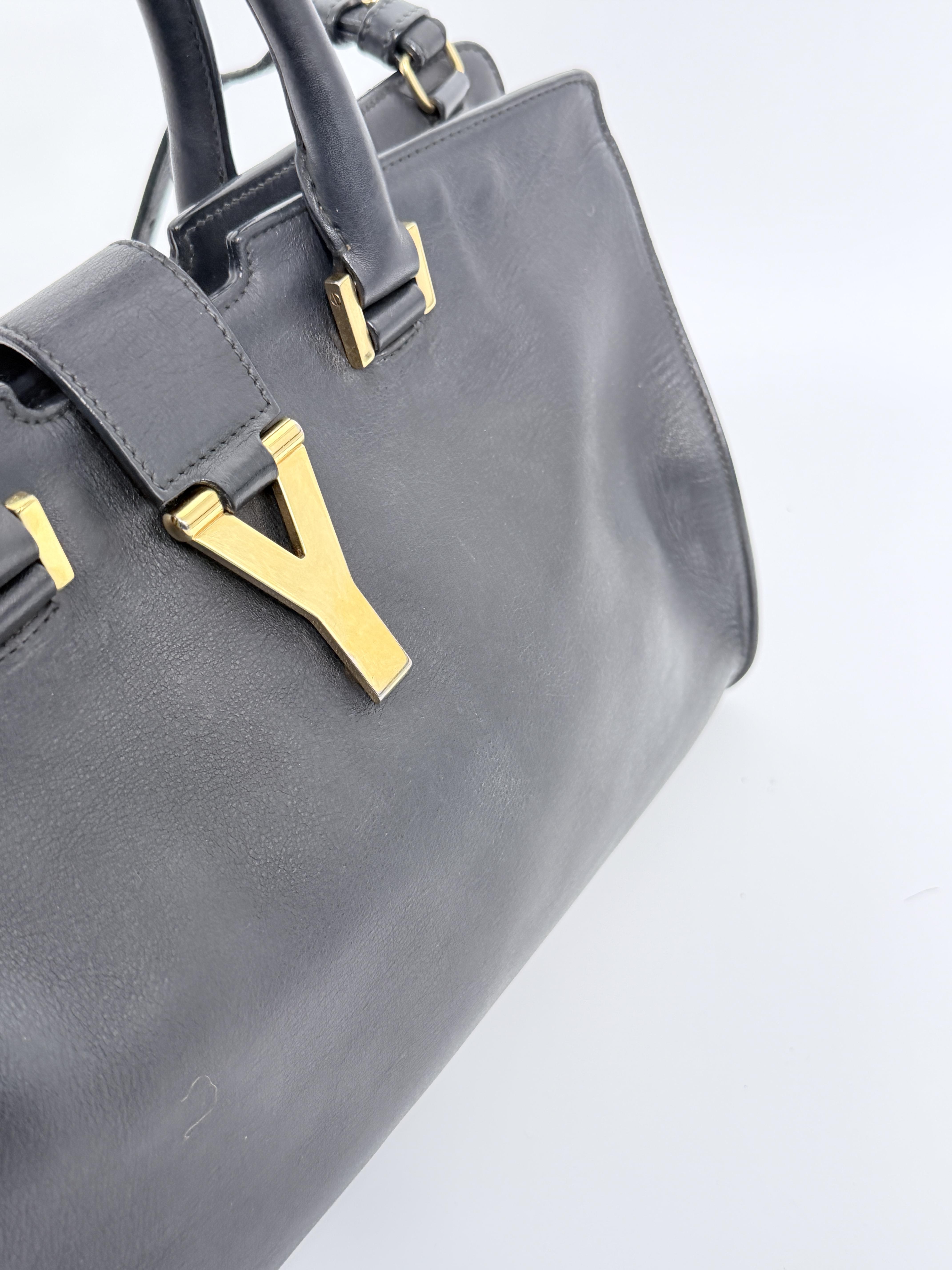 Pre-owned Yves Saint Laurent Leather Crossbody Bags Saint Laurent Small Classic Y Cabas with Strap Crossbody Bag Authentic YSLOXX