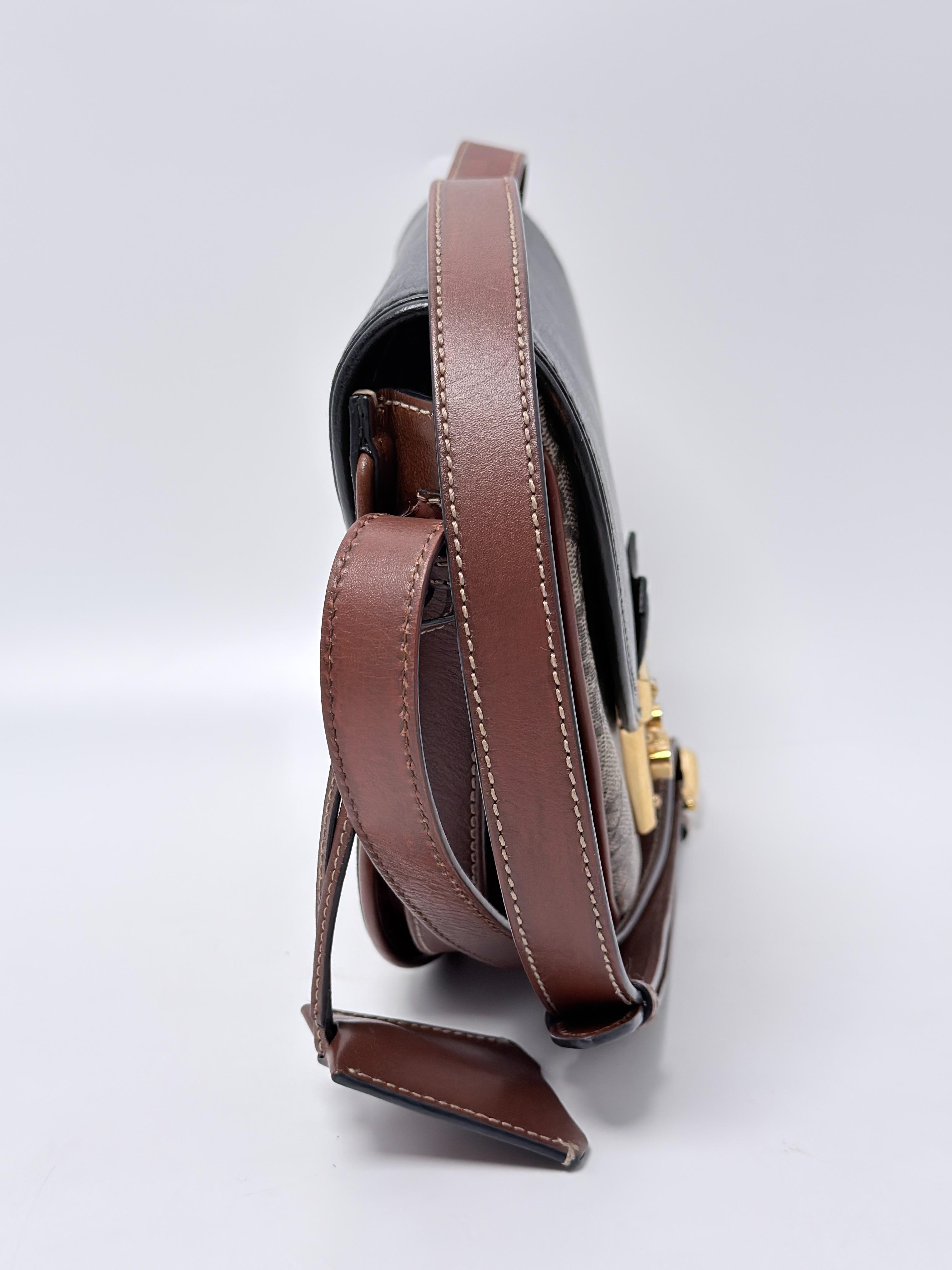 GG Supreme Saddle Padlock Crossbody Shoulder Bag Black Leather JA1443GG