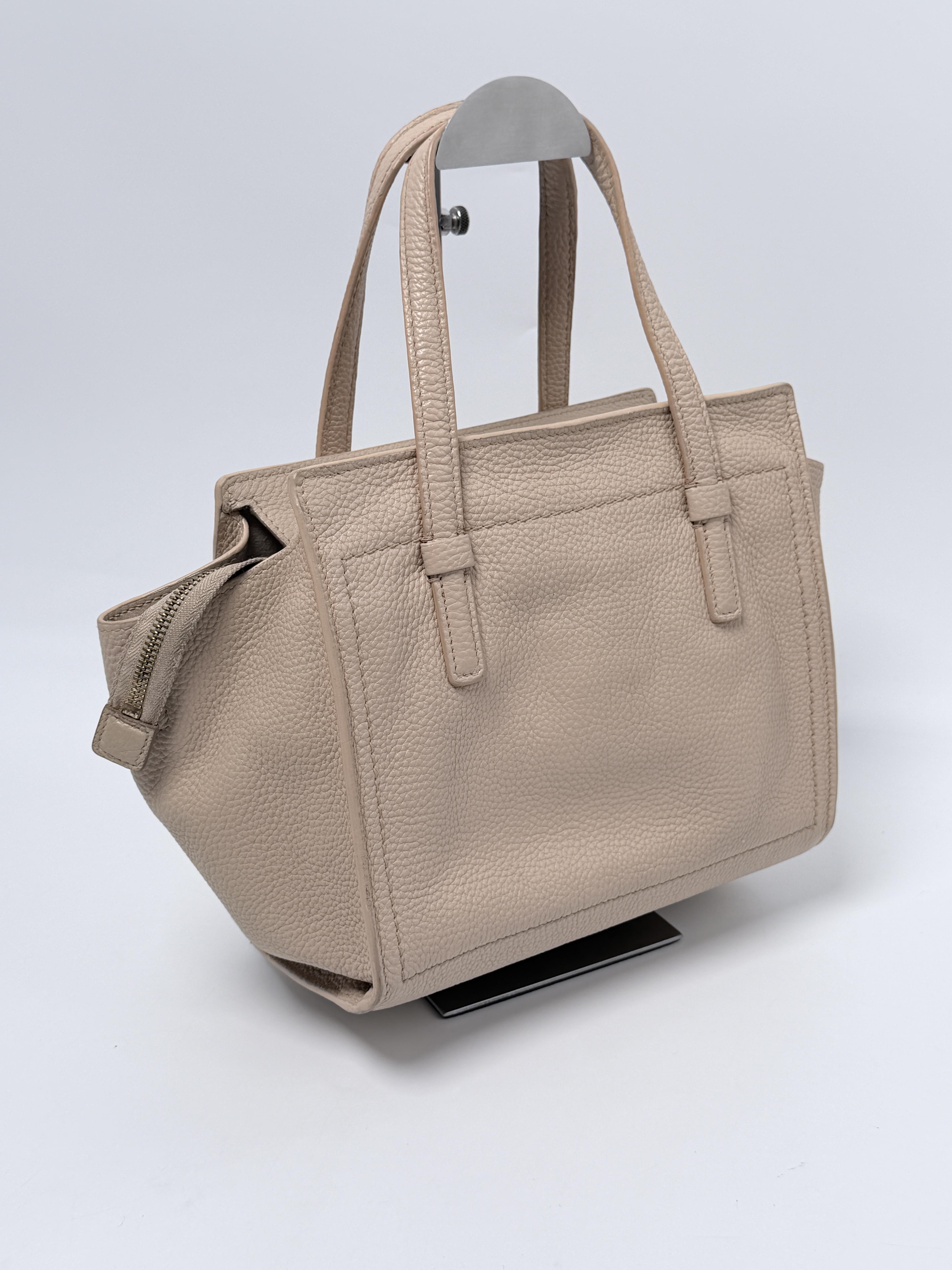 Amy Small Pebbled 2 Way Tote Bag Beige XU003FG