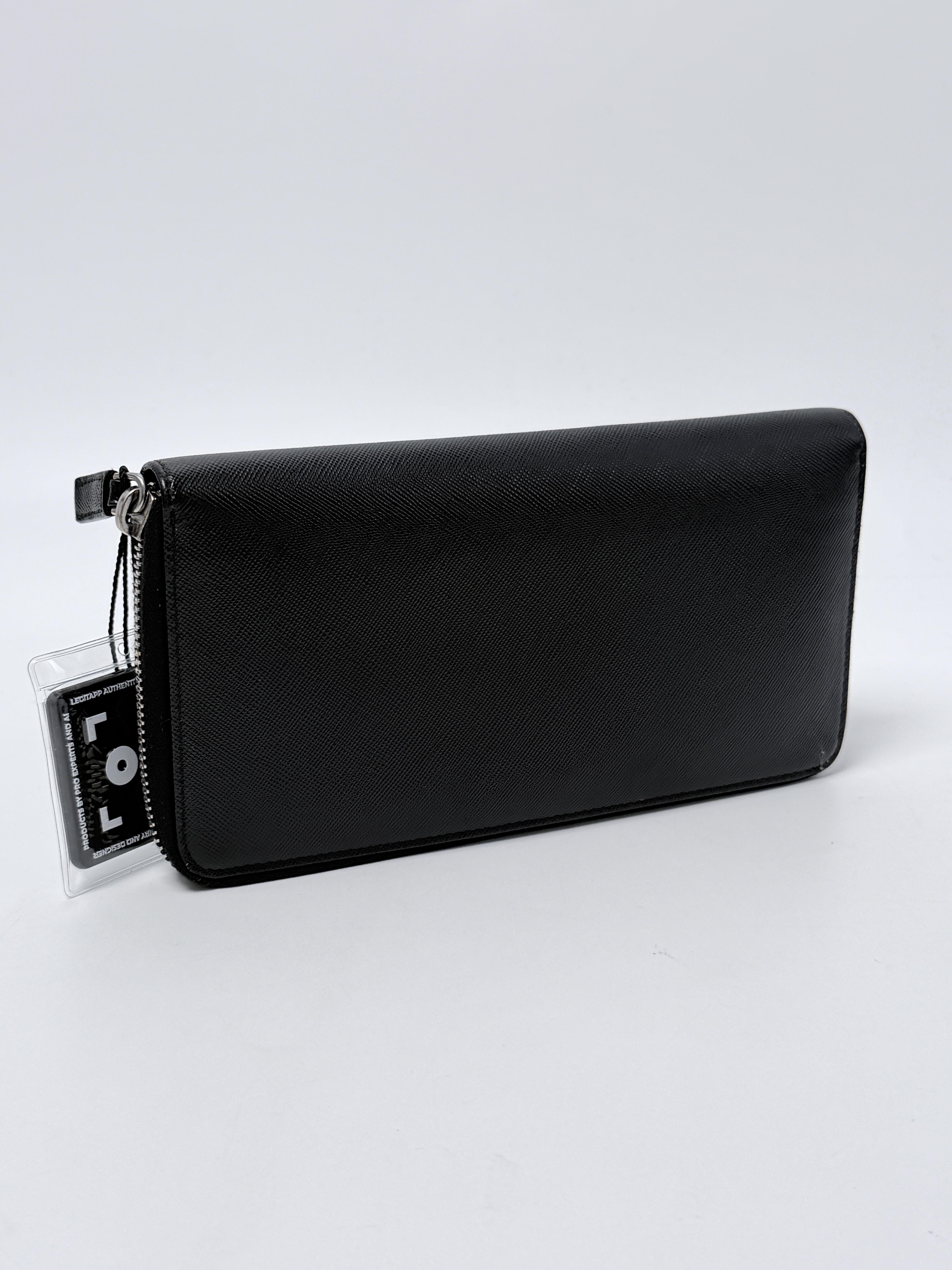 Saffiano Embossed Logo Zip Around Nero Black Long Wallet JD1498PR