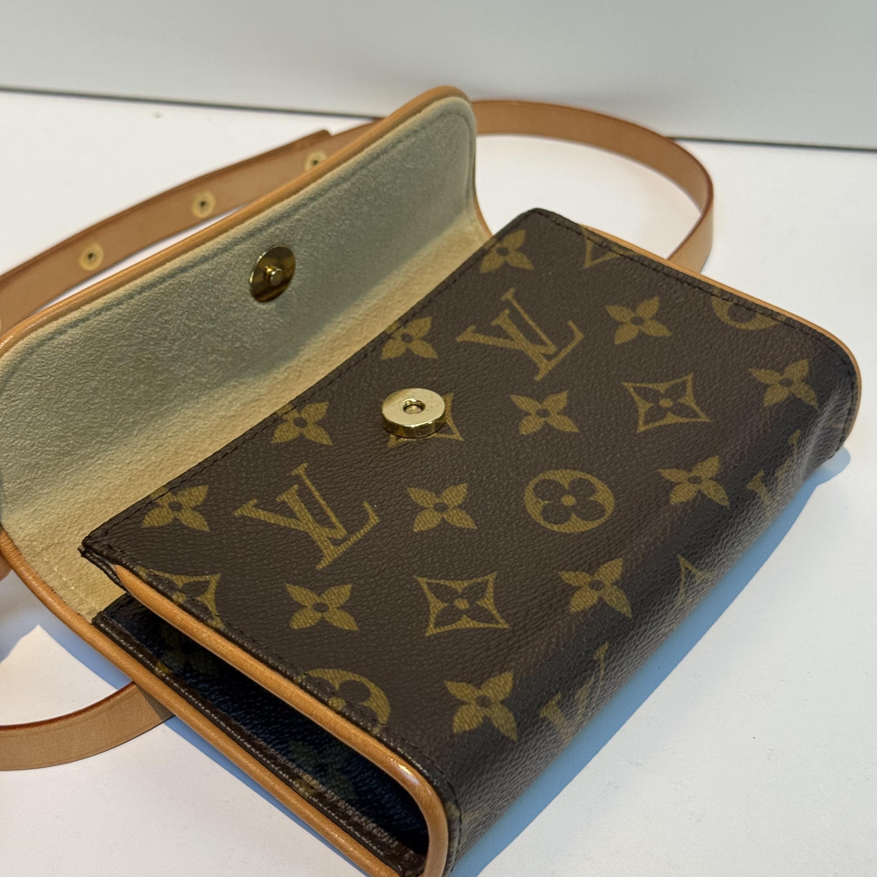 Pre-owned Louis Vuitton Leather Clutches & Wristlets Florentine monogram belt bag LV120Fei