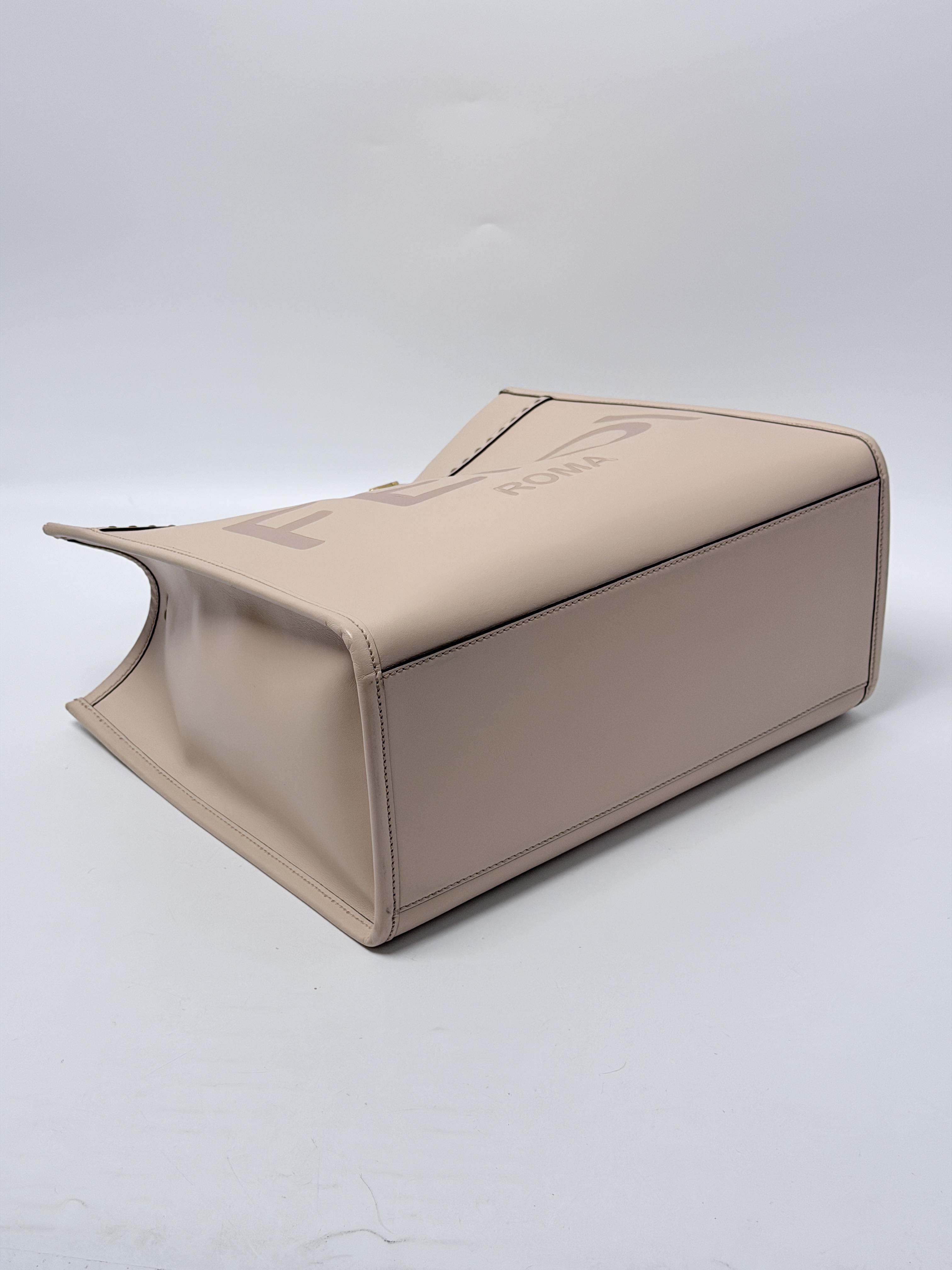 Sunshine Medium Shopper Tote Bag Beige Powder Pink JD1491FD