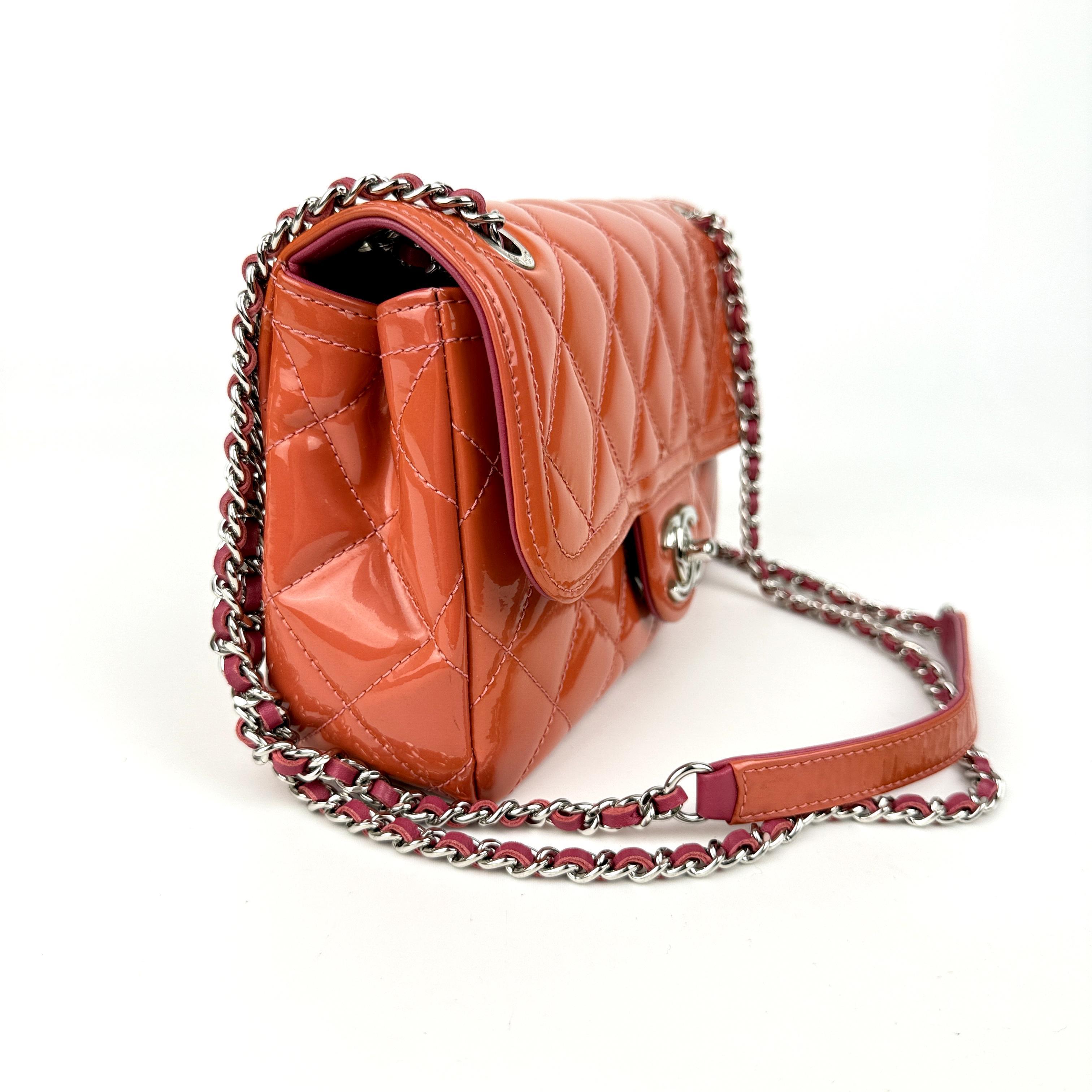 Pre-owned CHANEL lacquer leather Shoulder Bags Classic Flap Orange Large Mini Shoulder/Crossbody Bag Sku:SH19 2015