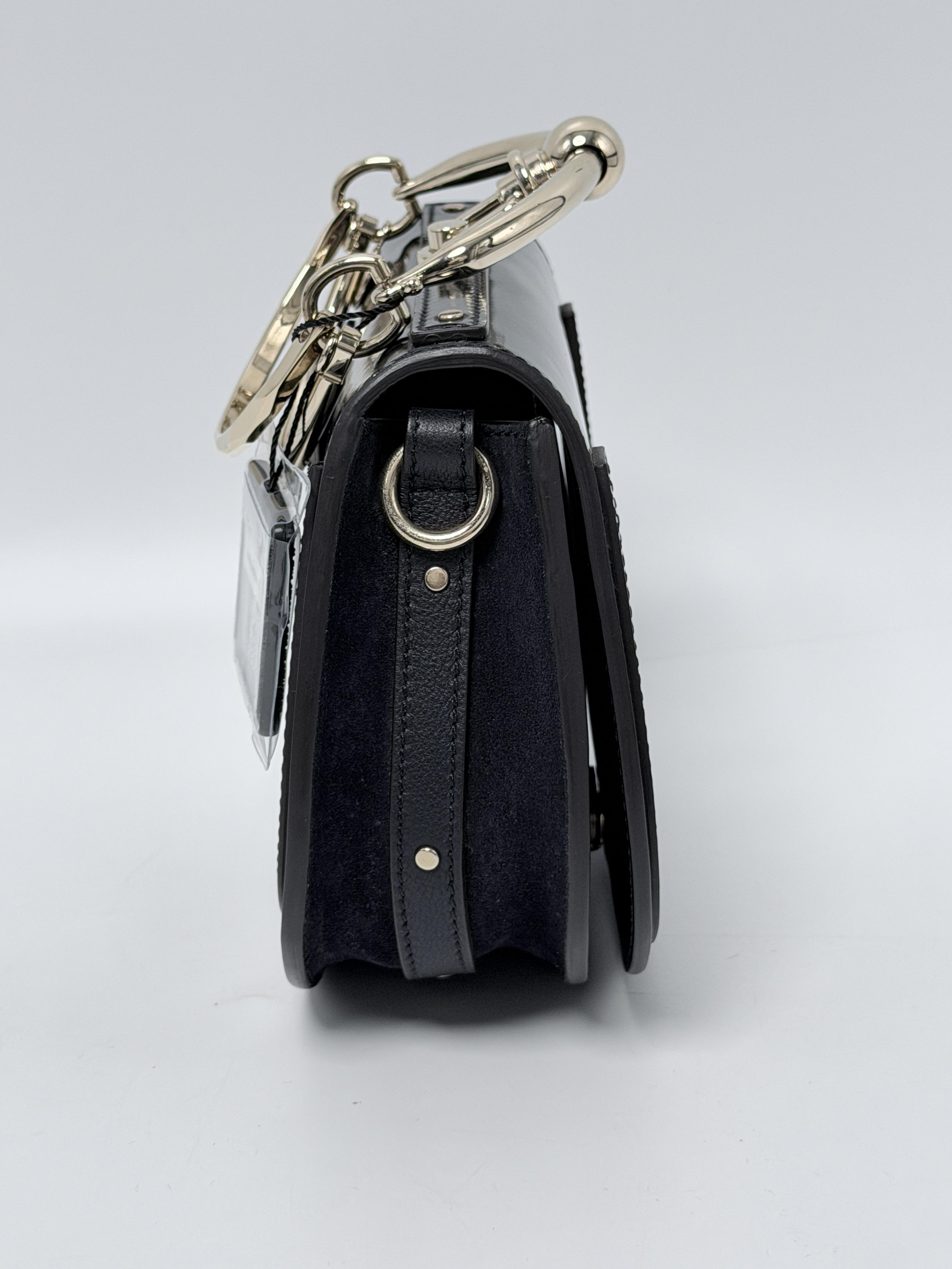 Nile Small Bracelet Bag Black Smooth Gold Ring Crossbody JD1441CHL