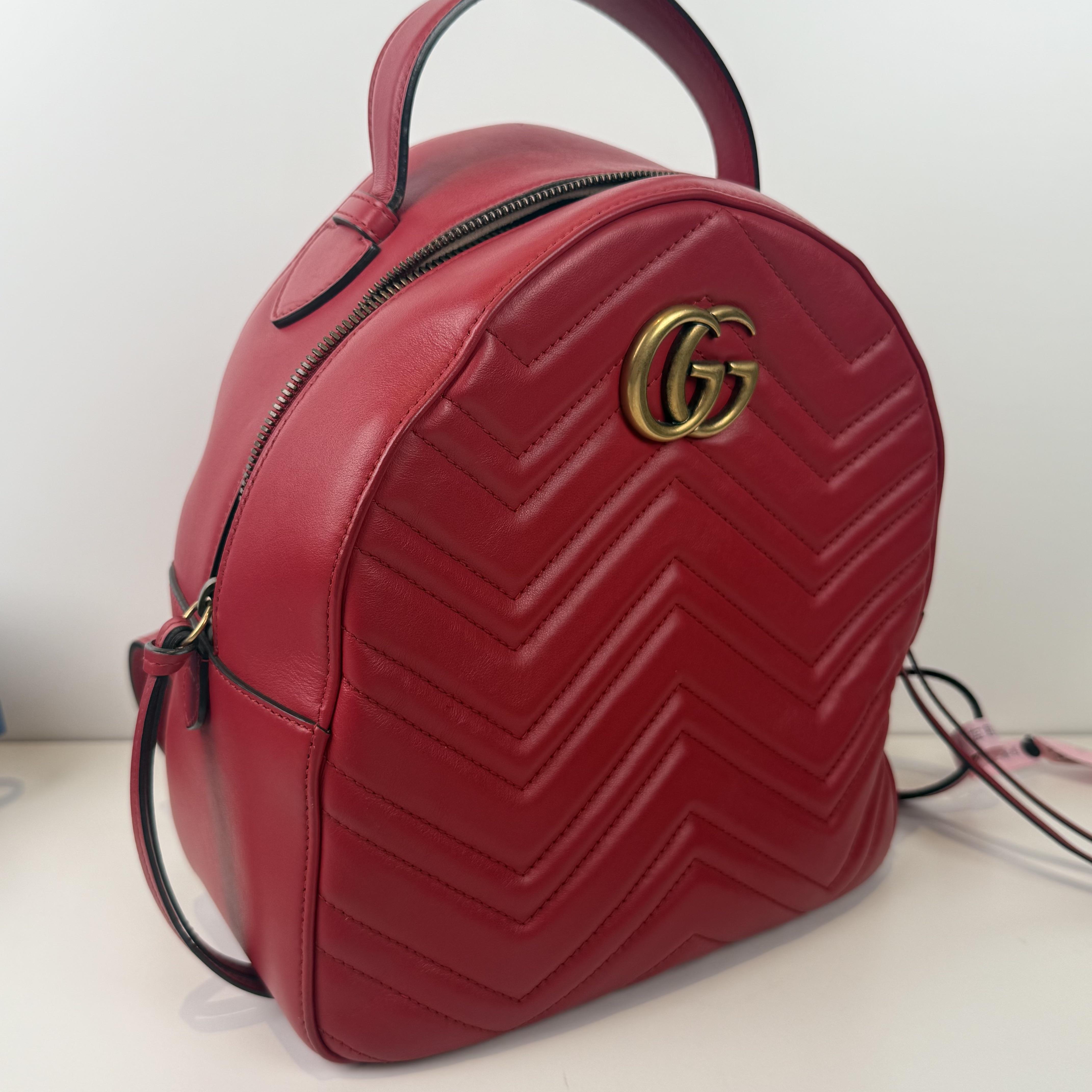 Pre-owned GUCCI Leather Travel Bags Double G Marmont Backpack GG22JX