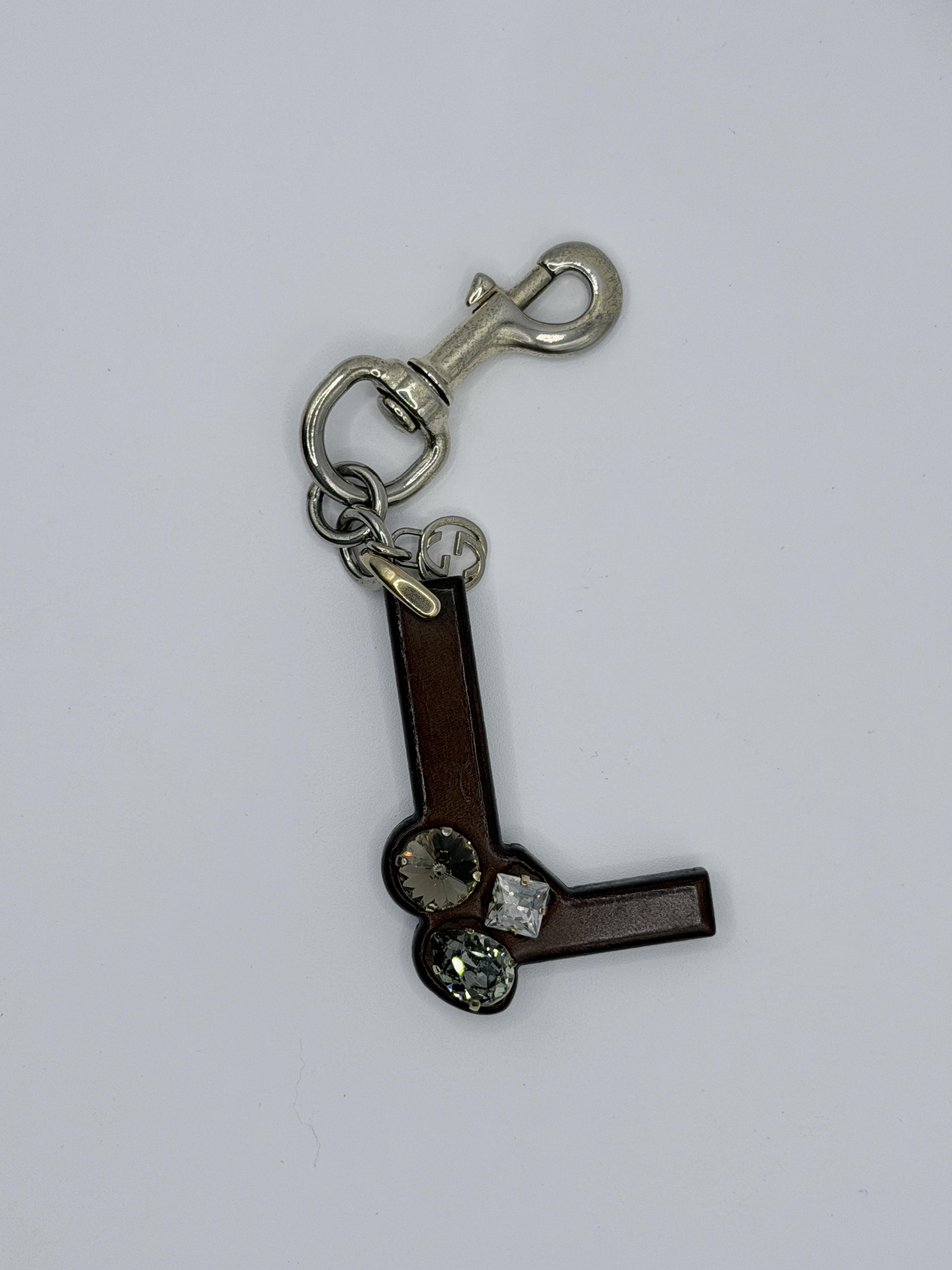 Pre-owned GUCCI Wood Small Leather Goods Alphabet Letter L & Swarovski Crystal Keychain Bag Charm JD832GG