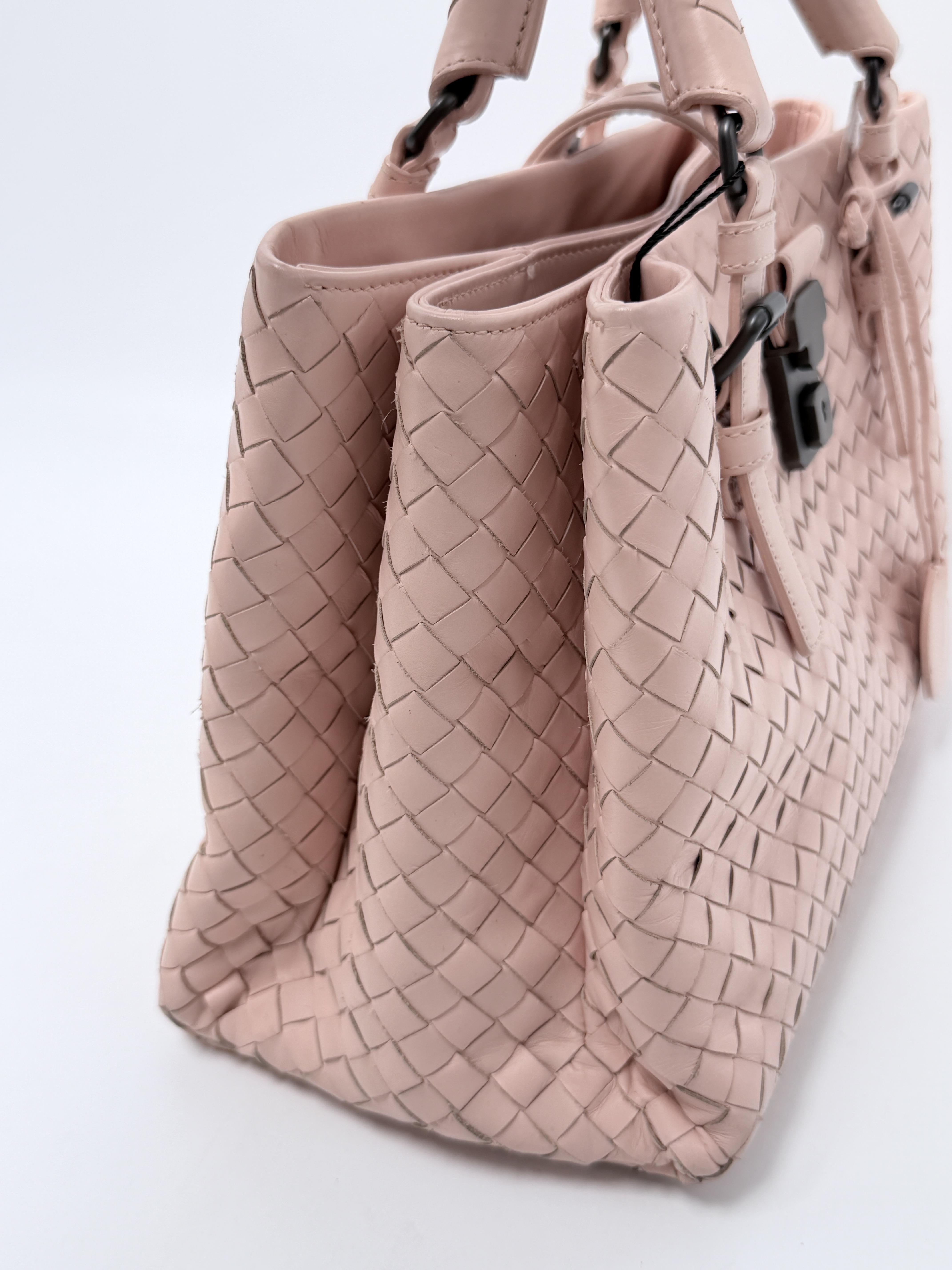 Intrecciato Roma Tote Bag Light Pink Handle Handbag JA1386BV