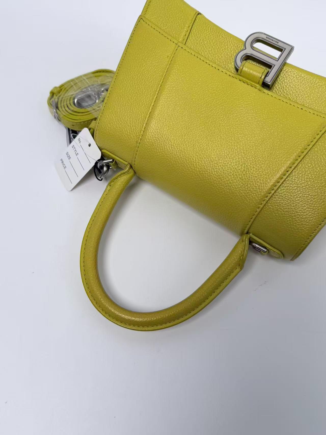 Box Calfskin Hourglass Small Top Handle Bag Lime/Yellow JD1370BB