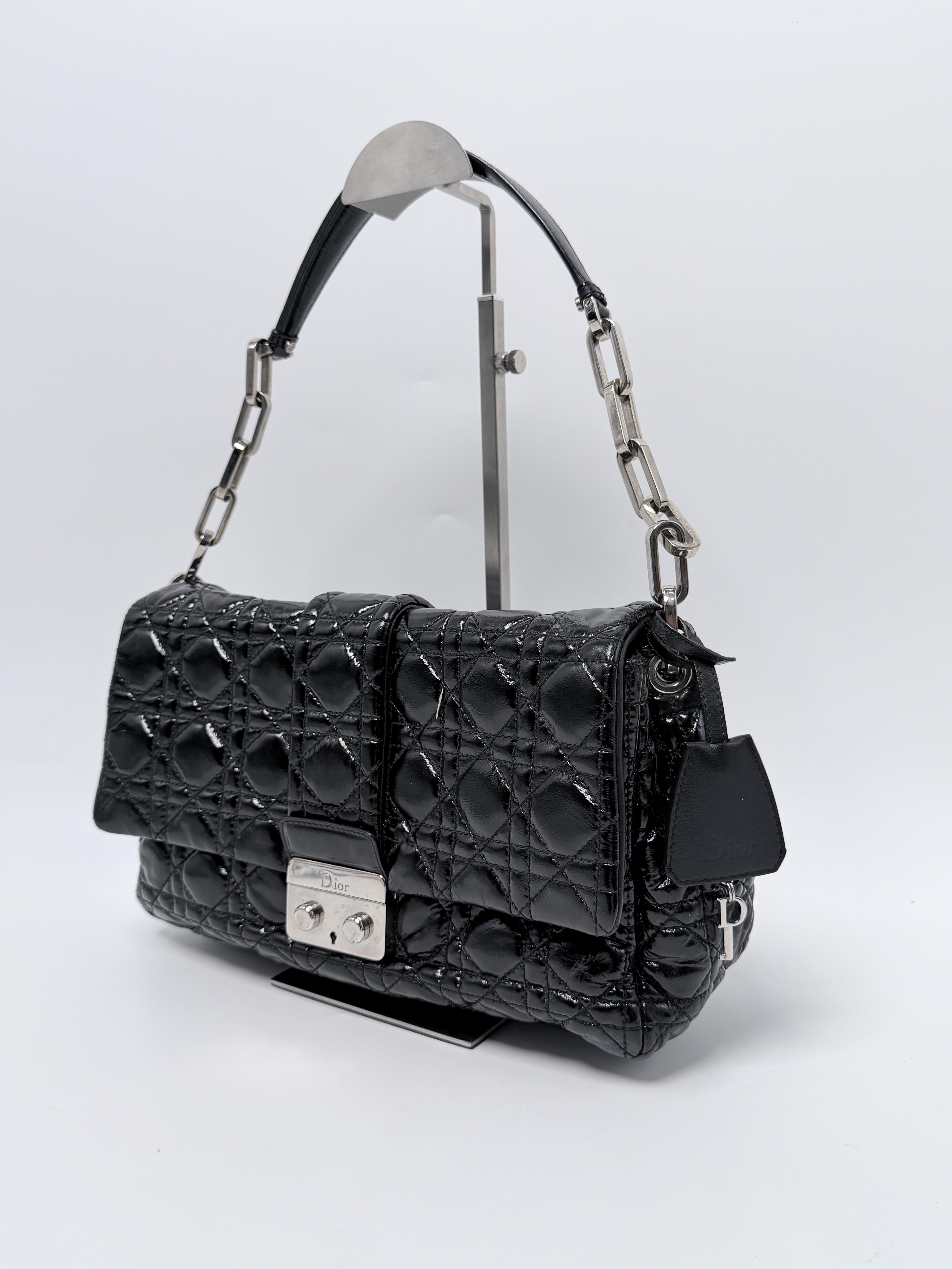 Christian Black Patent Cannage Leather New Lock Flap Shoulder Bag JA1367DR