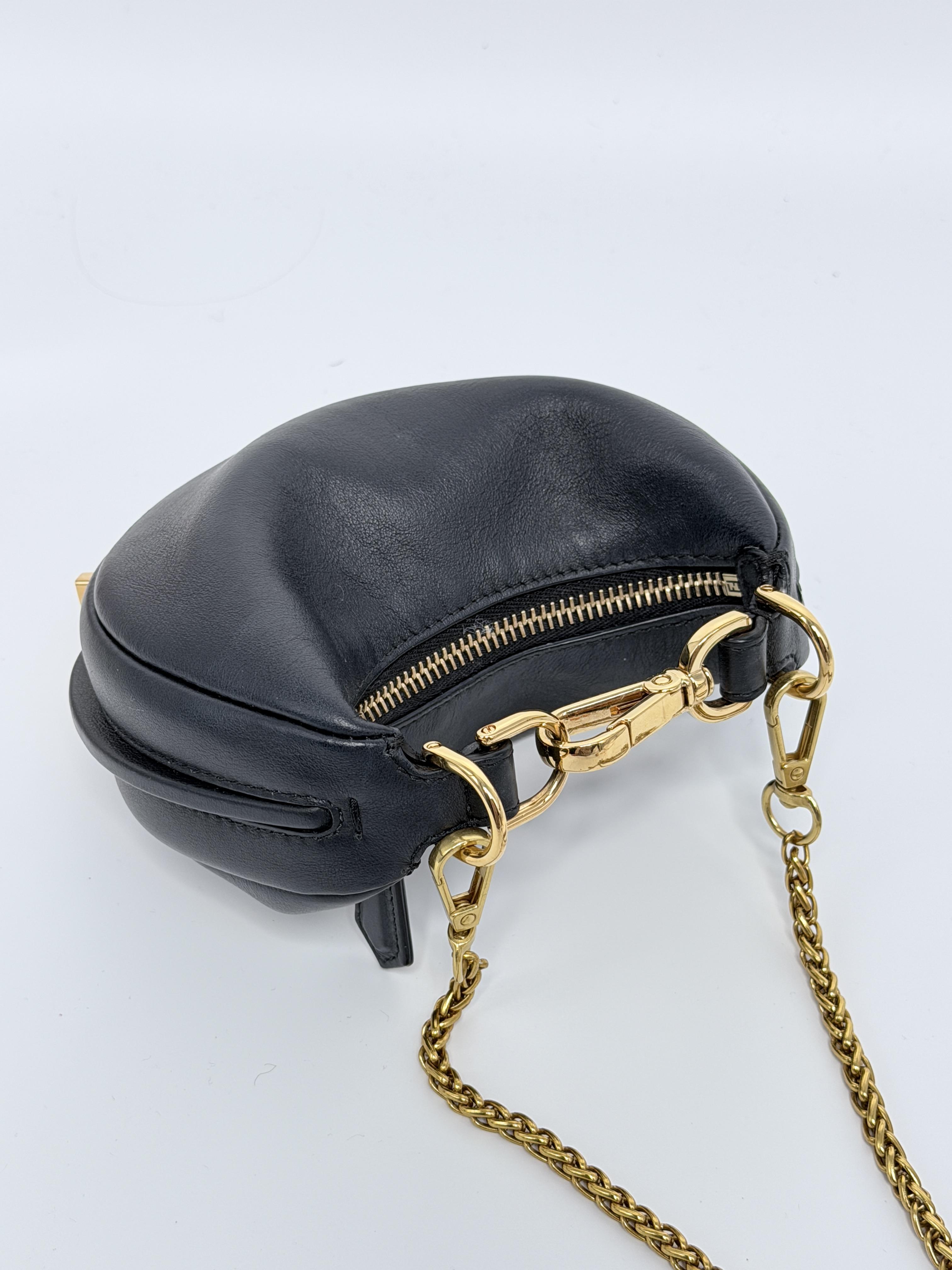 Pre-owned FENDI Leather Crossbody Bags Authentic Nano Fendigraphy Black Hobo Bag Charm Crossbody Handbag BINFD02
