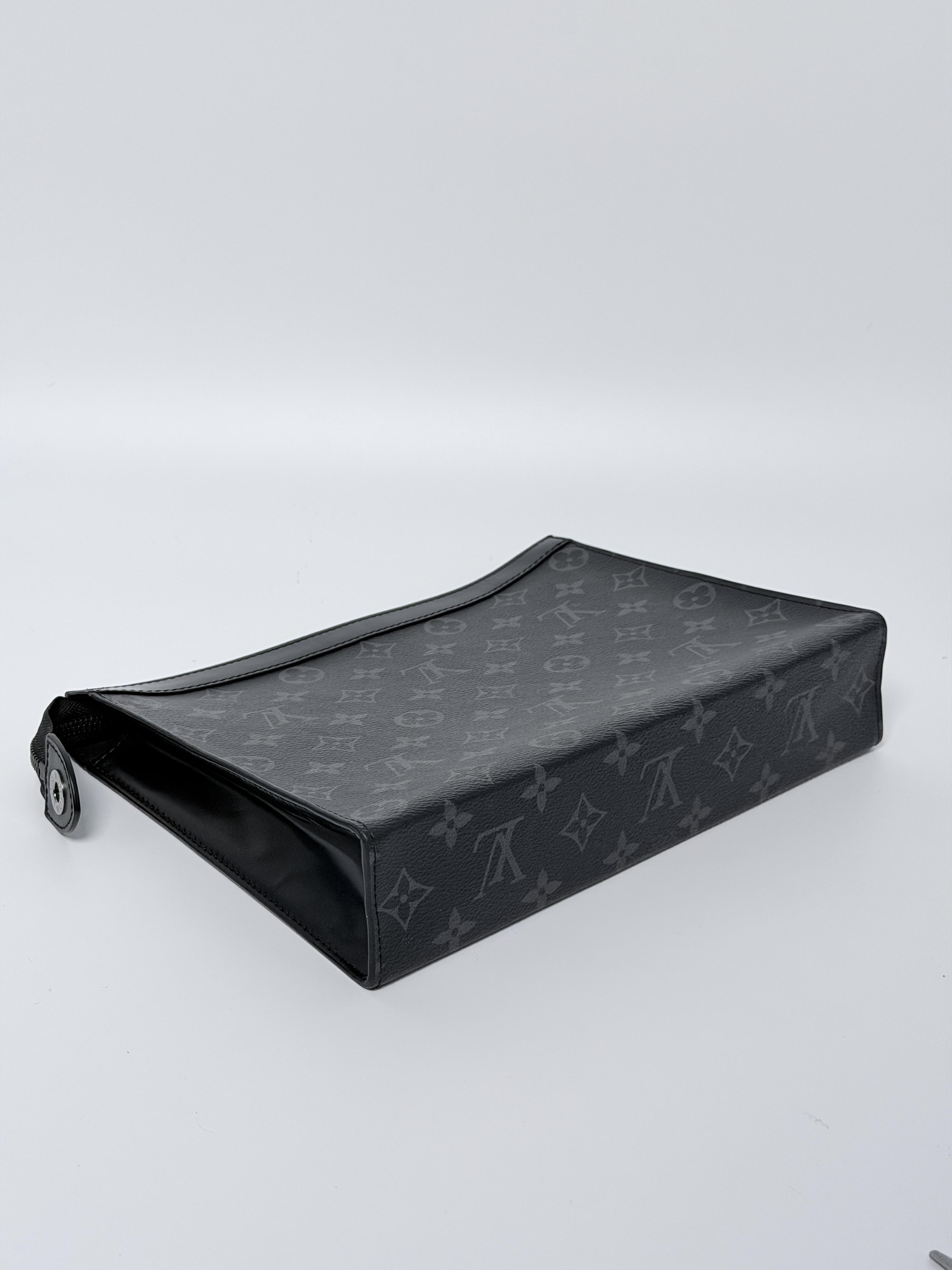 Pre-owned Louis Vuitton Canvas Clutches & Wristlets Authentic Monogram Damier Graphite Pixel Pochette Voyage MM JXLV55