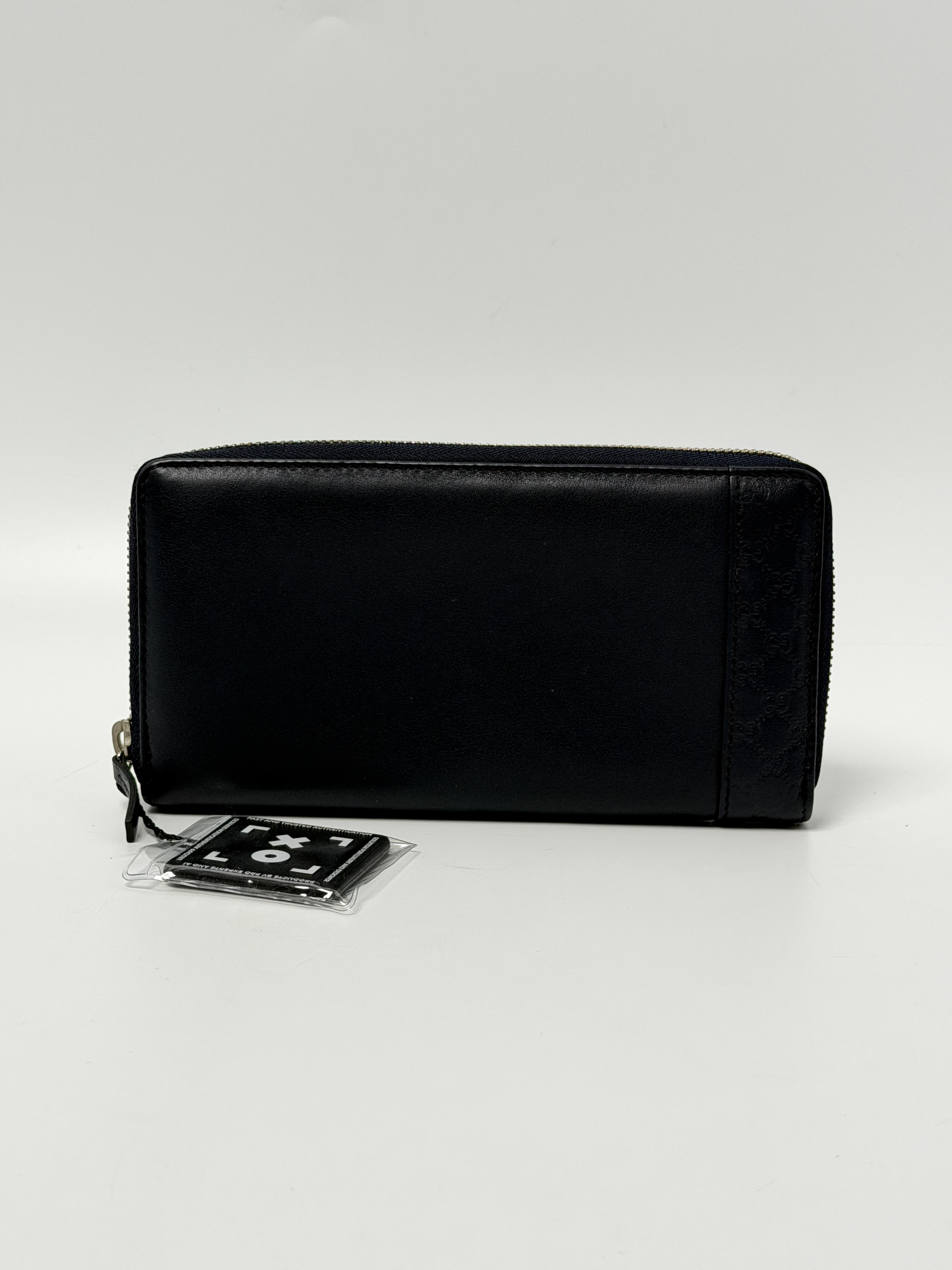Signature Avel Zip Around Continental Long Wallet Black JD1194GG