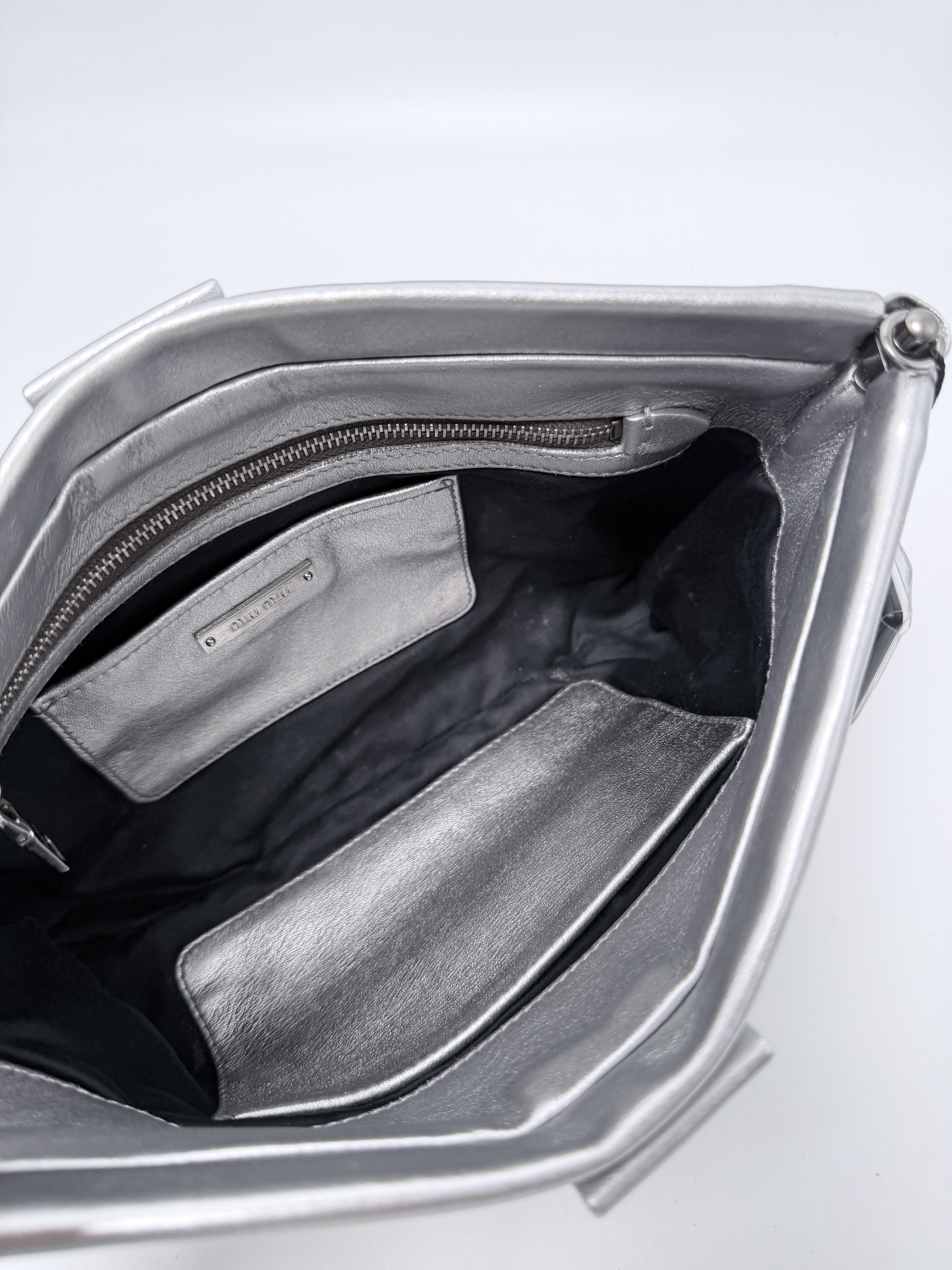 Matelasse Metallic Nappa Leather Frame Clutch Chain Bag Silver JD1672MM