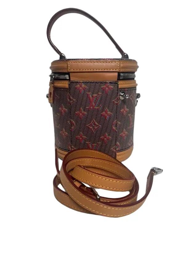 Pre-owned Louis Vuitton Canvas Crossbody Bags Authentic Cannes Monogram Pop Handbag with Strap, Brown LVJX31