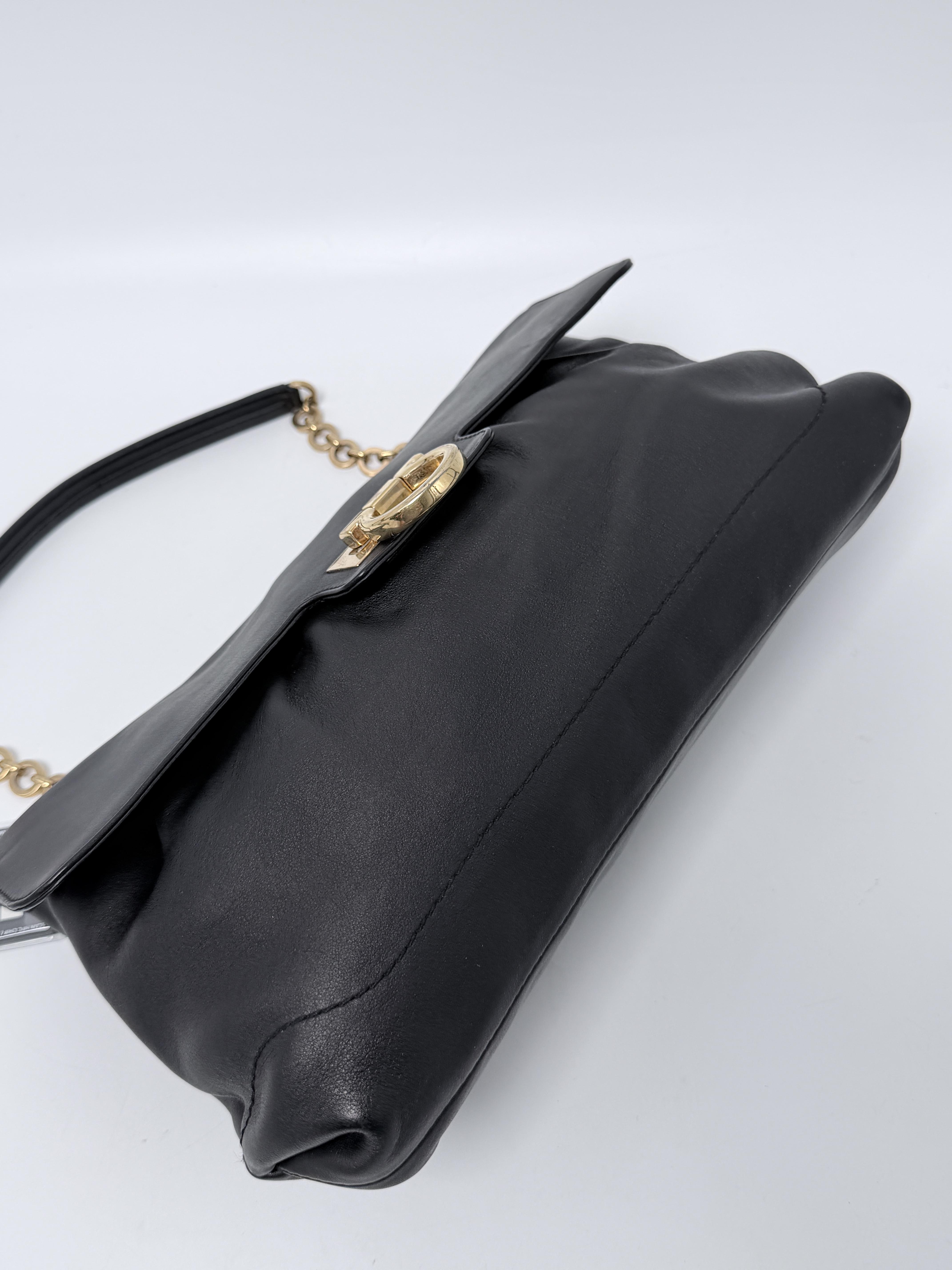 Gancini Soft Flap Chain Shoulder Bag Black JD1563FG