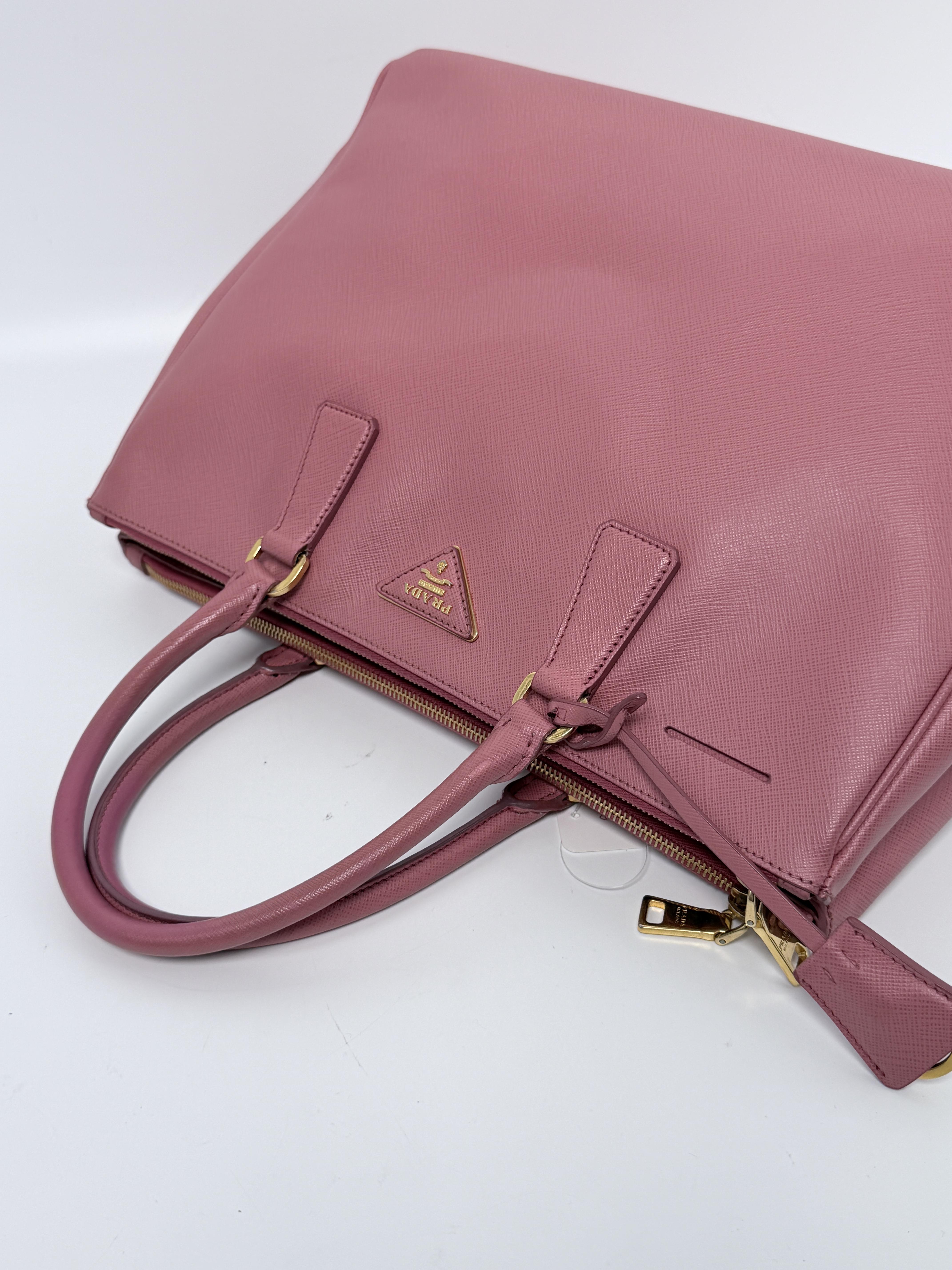 Galleria Large Saffiano Top Handle Tote Bag Pink JA984PR