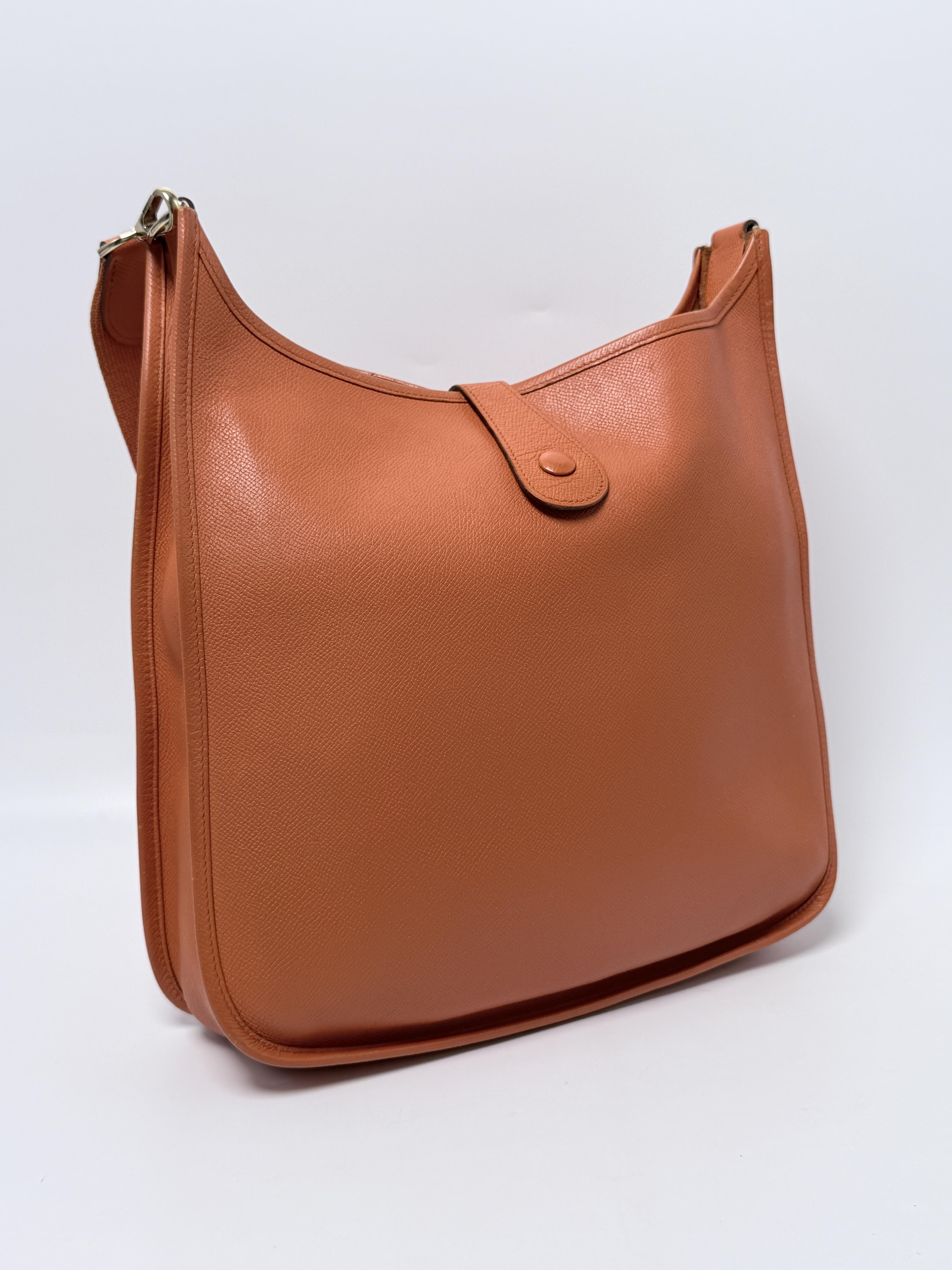 Evelyne PM III Gold Clemence Crossbody Shoulder Bag PHW XU012HM