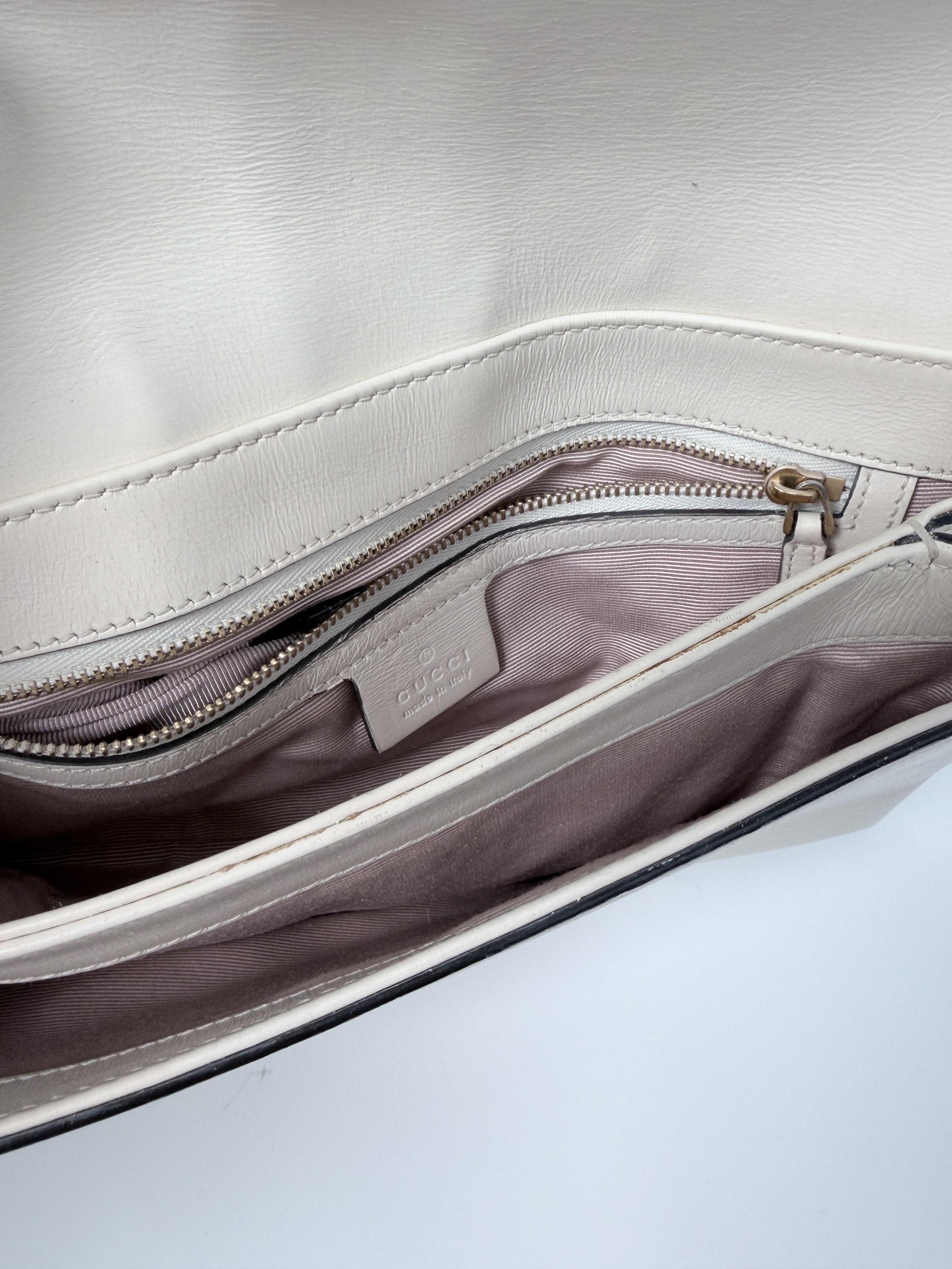 Arli Small Shoulder Bag White JD514GG