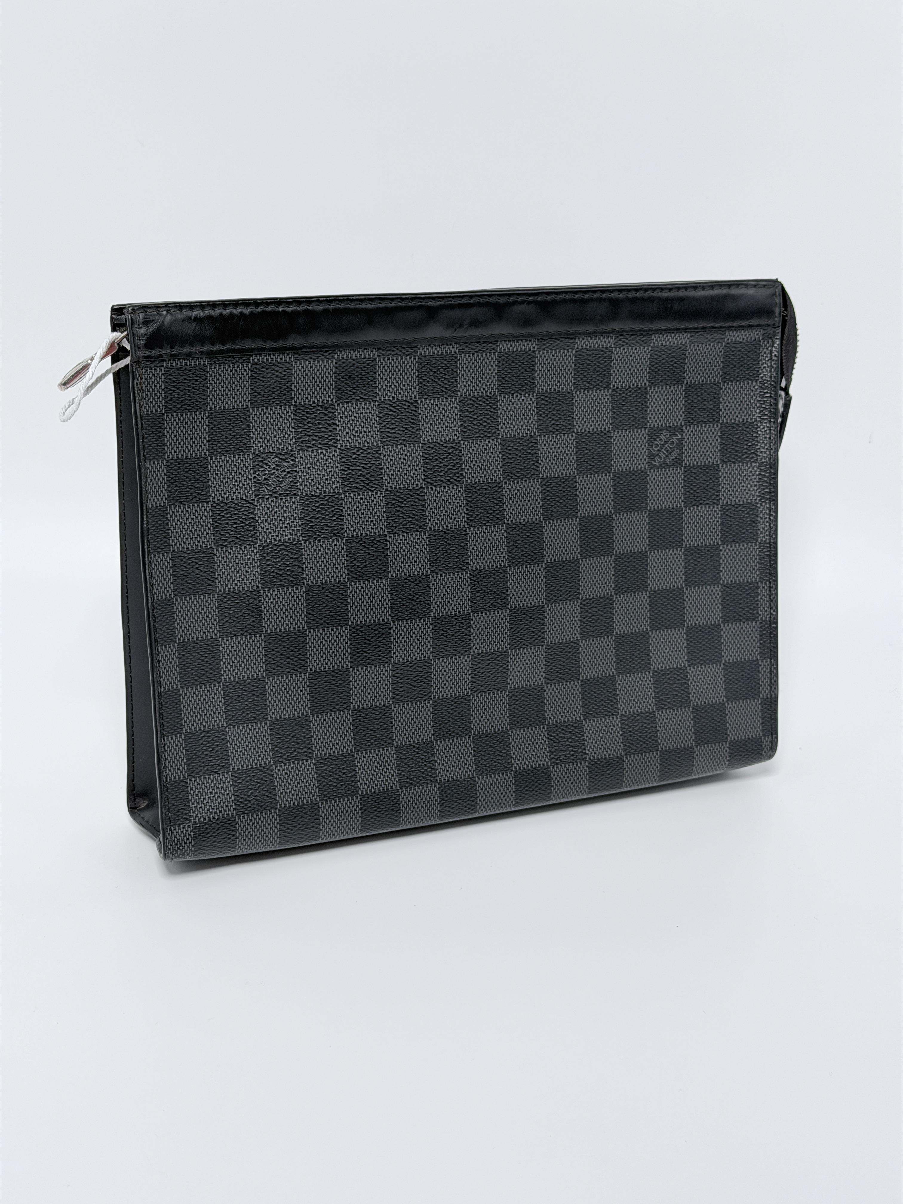 Damier Graphite Canvas Zipper Pouch Clutch JX313LV
