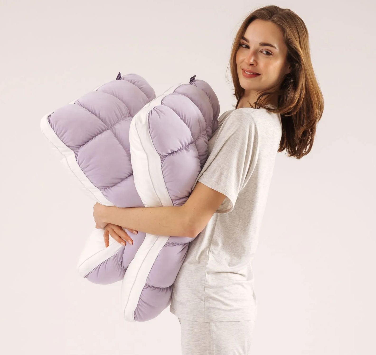 Ultra Fluffy Cooling Ice Silk Cloud Pillow Even Pressure Relief Bed Pillow