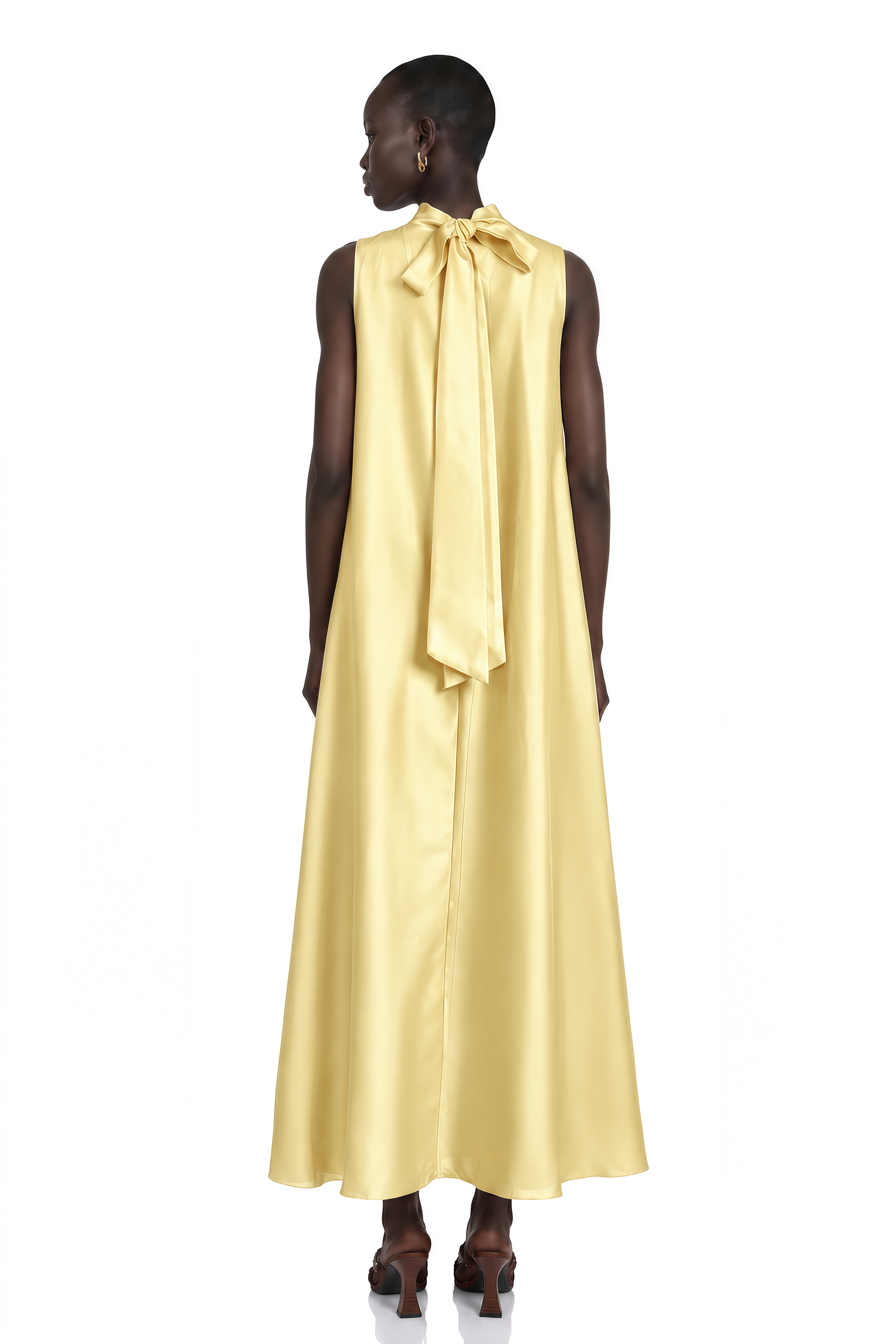Émilie Sleeveless Floral-Applique Midi Dress in Yellow