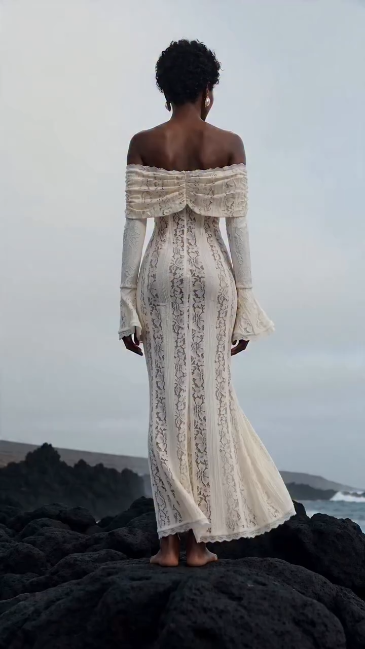 Émeline floral lace flared-cuff maxi dress in Neutrals