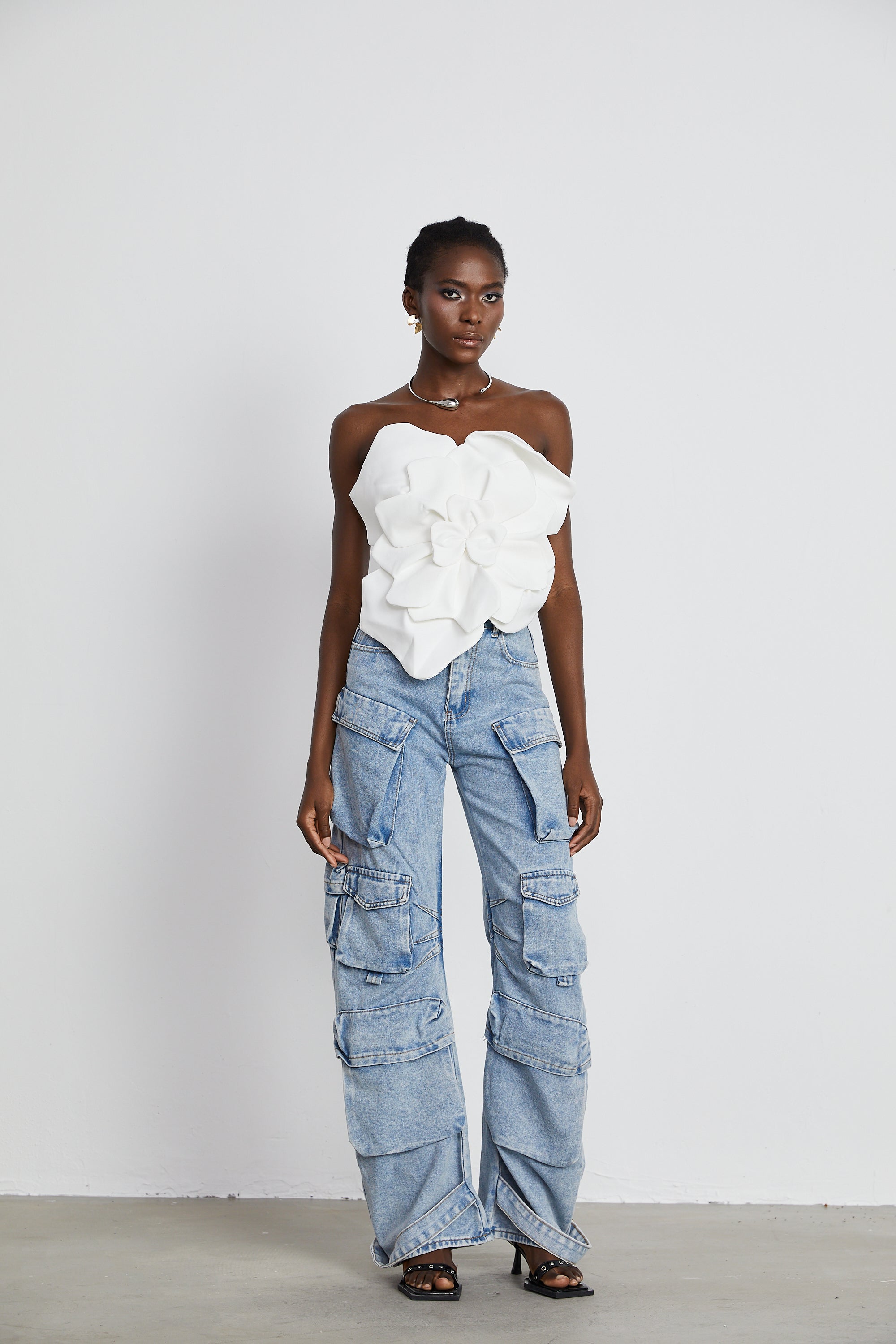 White 3D floral strapless corset top