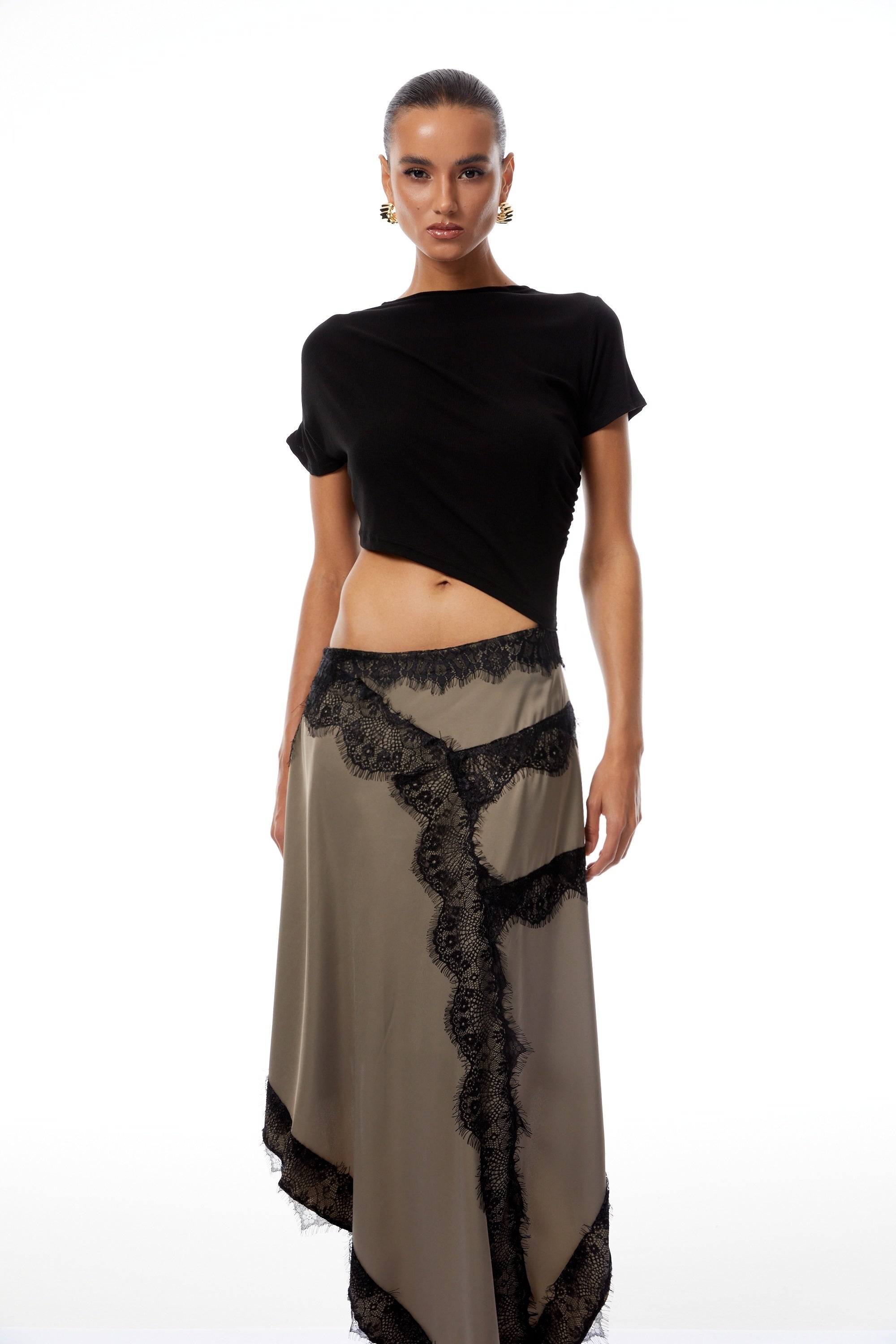 Asymmetric Lace-trimmed Woven Maxi Skirt in green