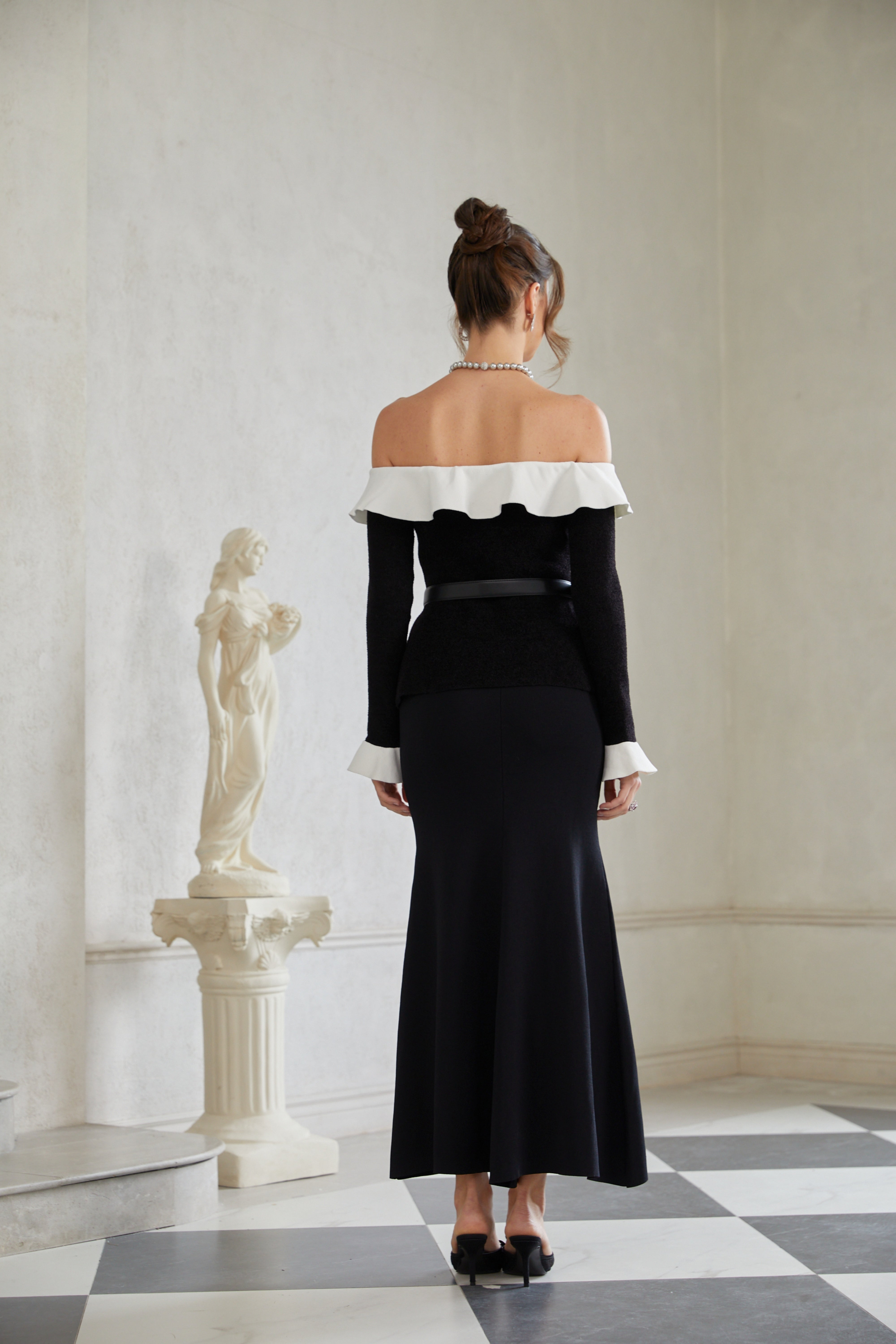 Giorgia Black Ruffled Trim Knit Maxi Dress – Miss Rosier - Women's